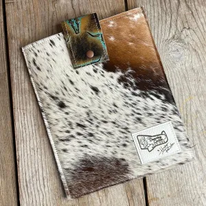 13'' Tablet Sleeve - Longhorn w/ Patina Skulls