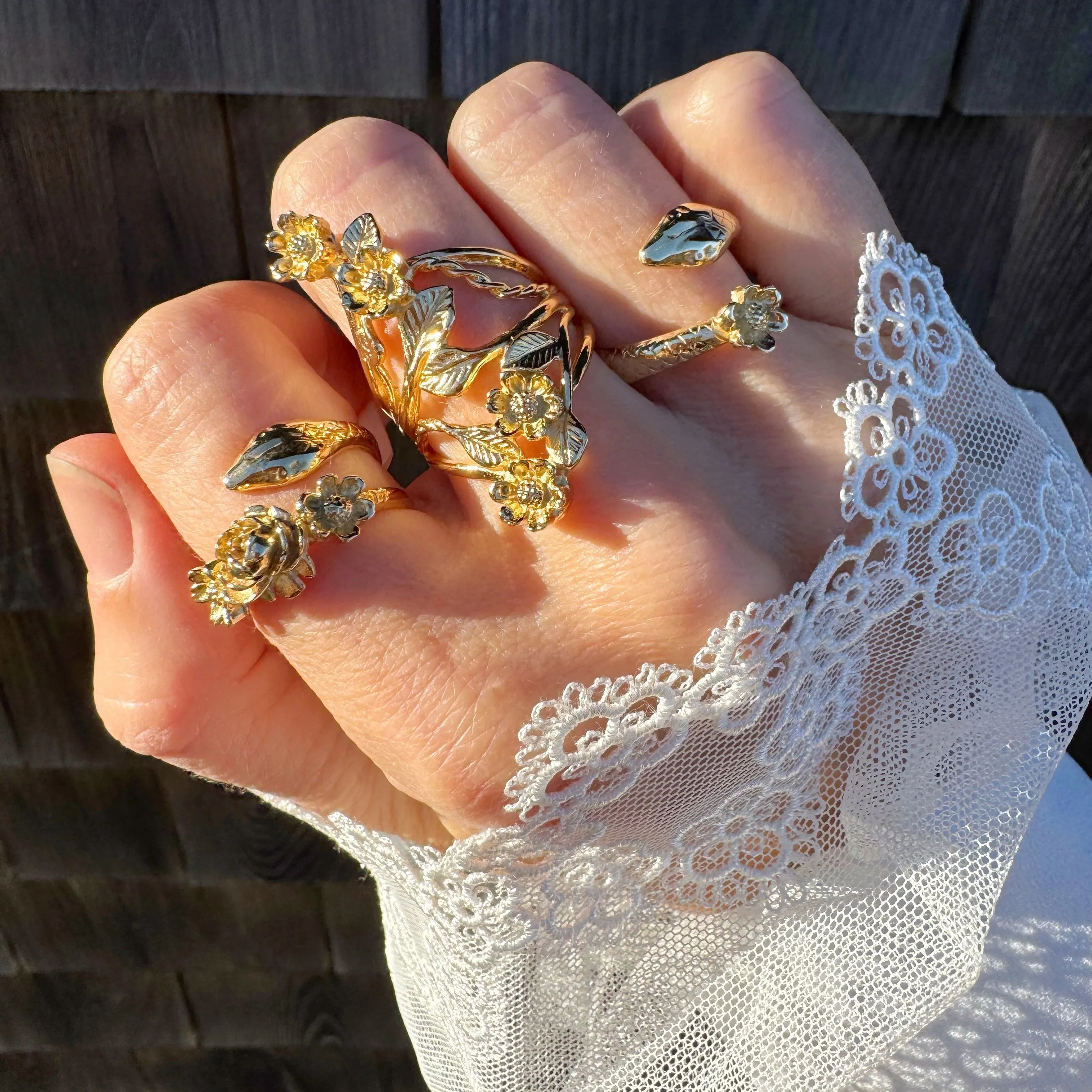 14k Gold Floral Snake Ring