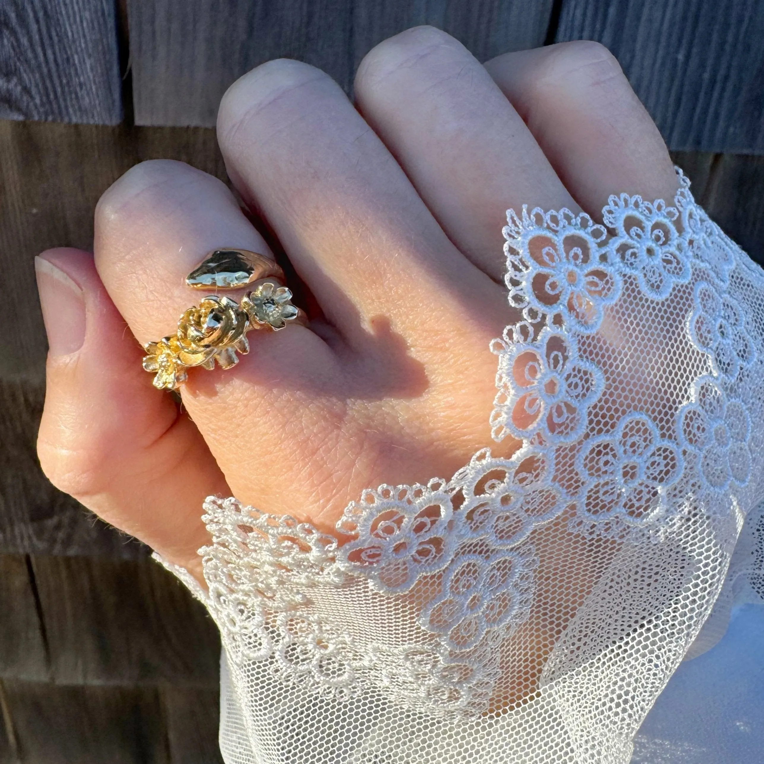 14k Gold Floral Snake Ring