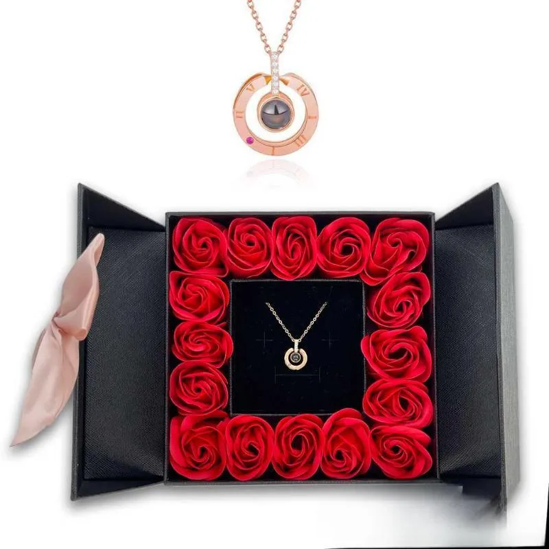 16 Roses Jewelry Box – Romantic Pendant Necklace Gift