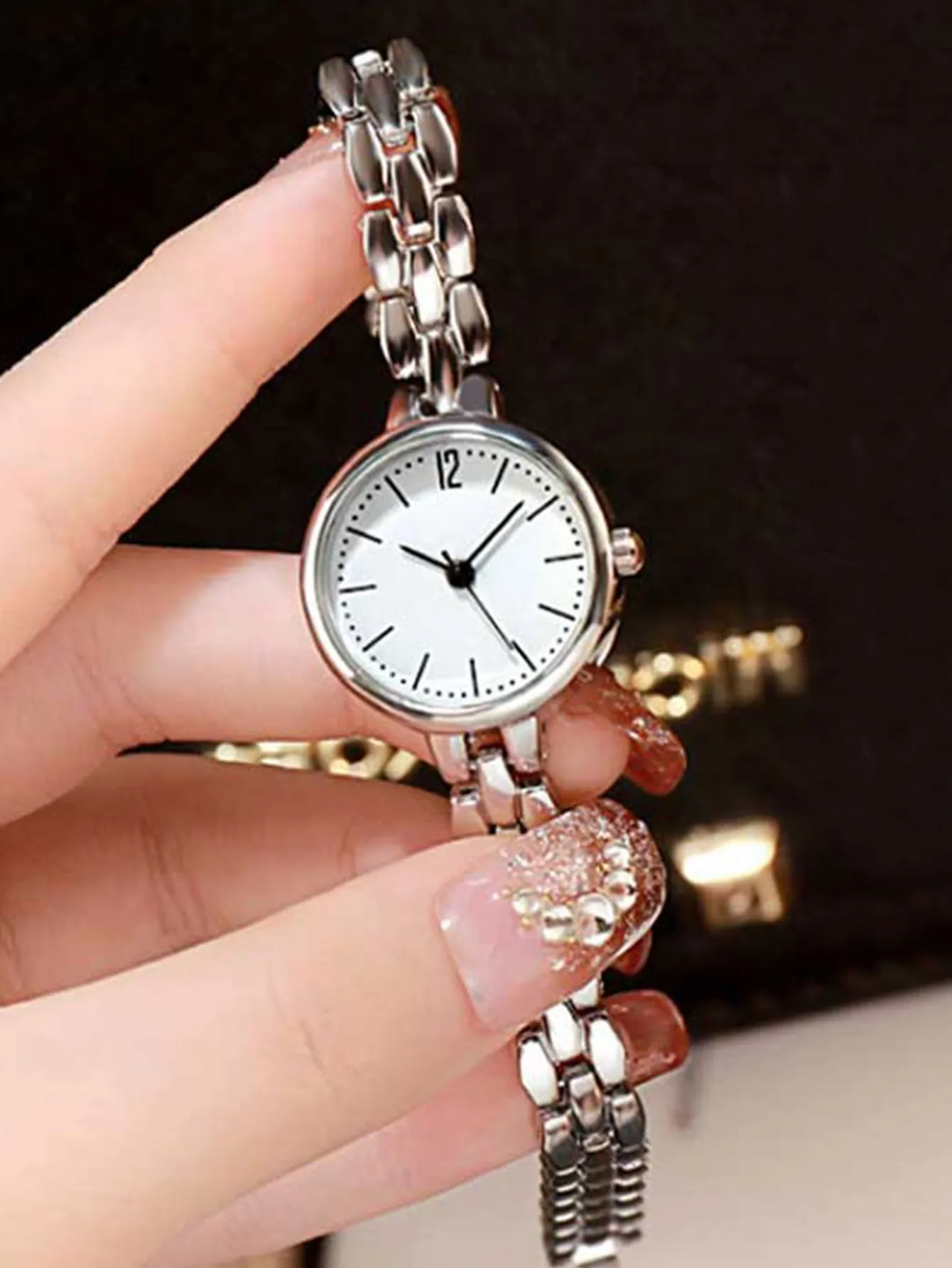 1pc Simple Round Pointer Watch - Silver