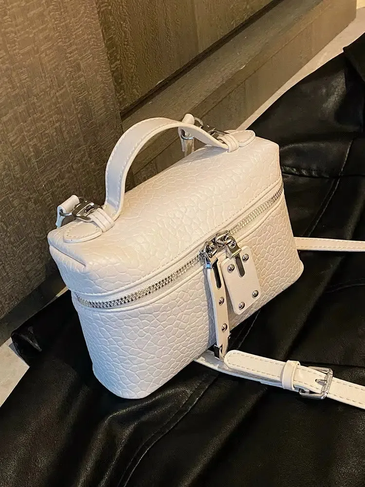 Adjustable Strap Textured Carry Bag