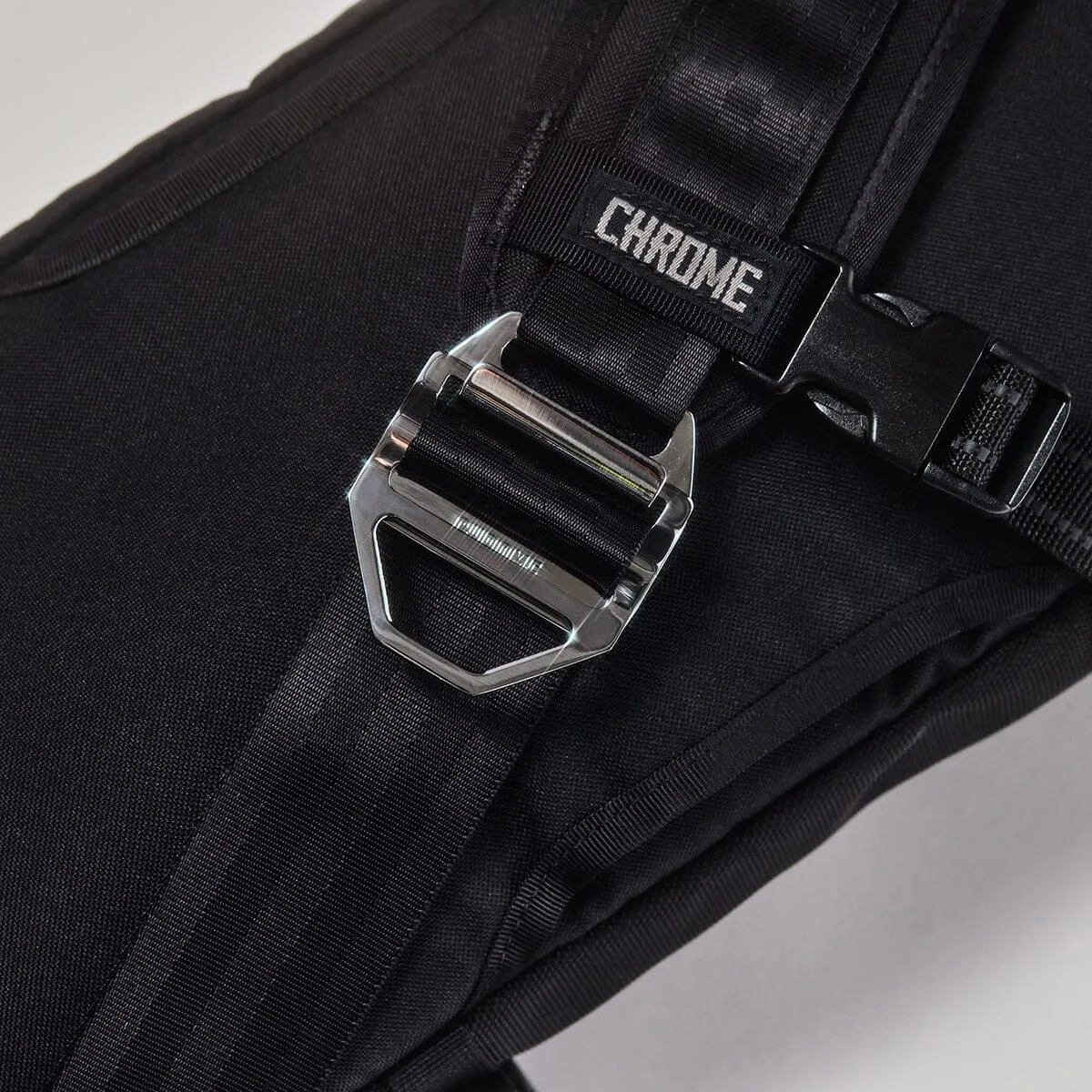ADJUSTER METAL BUCKLE LG