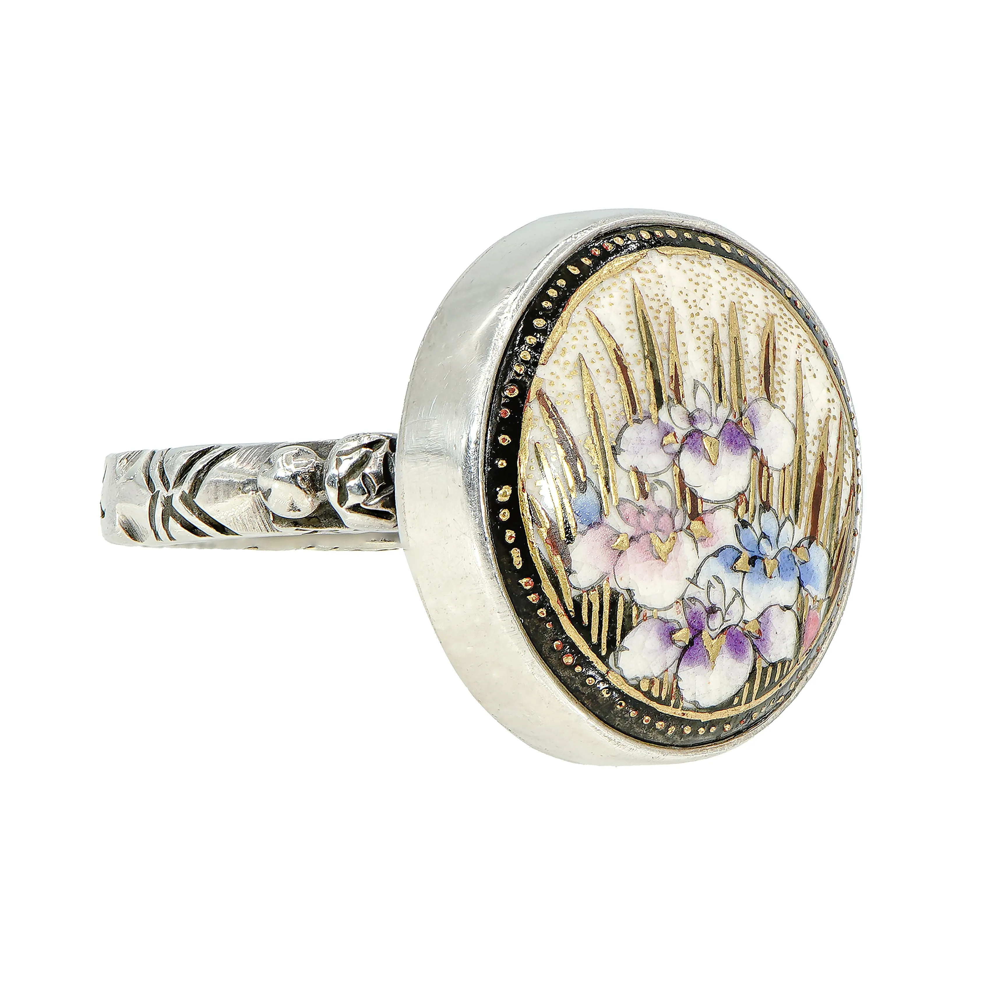 Antique Satsuma Floral Button Ring