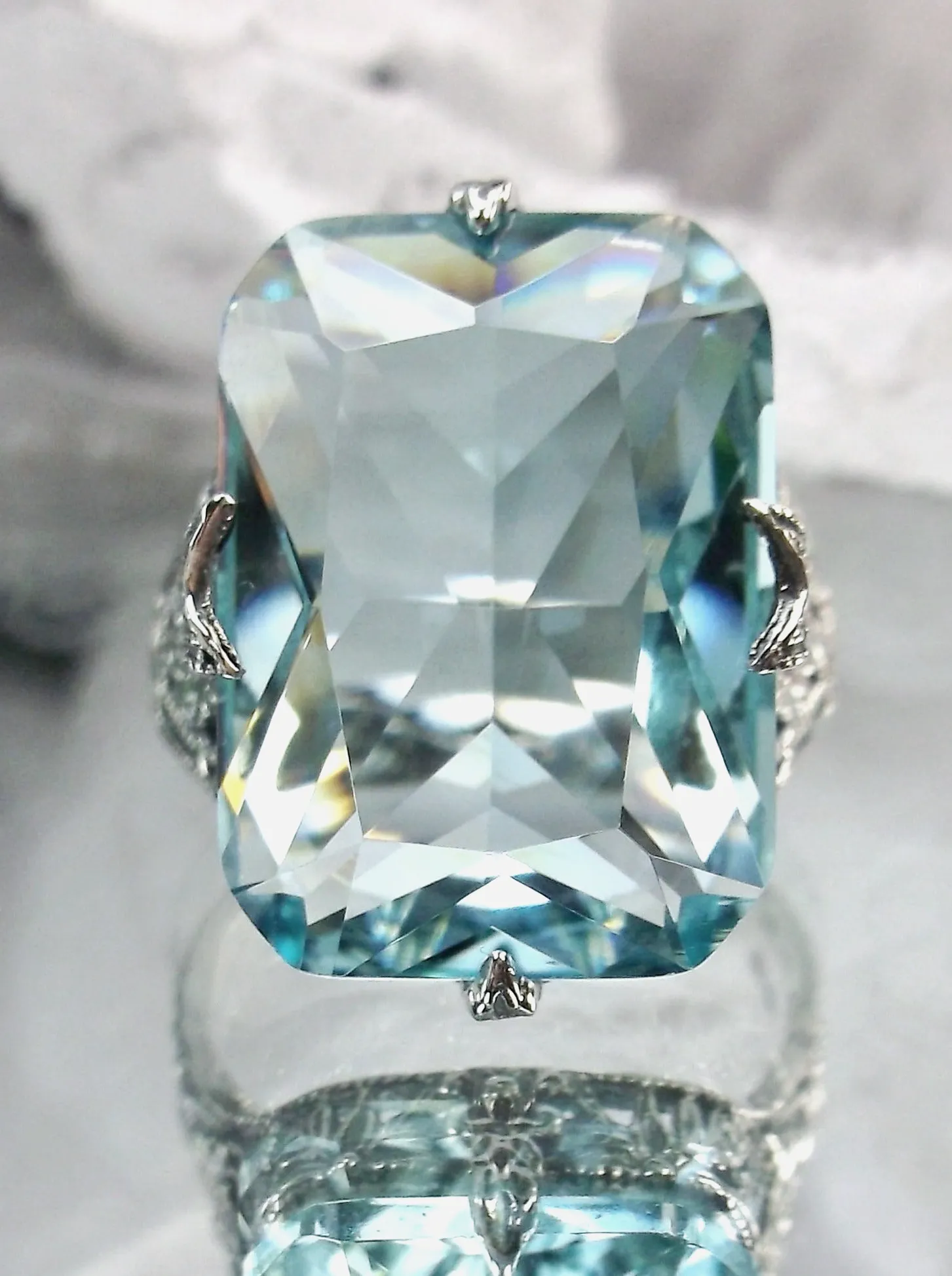 Aquamarine Ring, Vintage Jewelry #D202