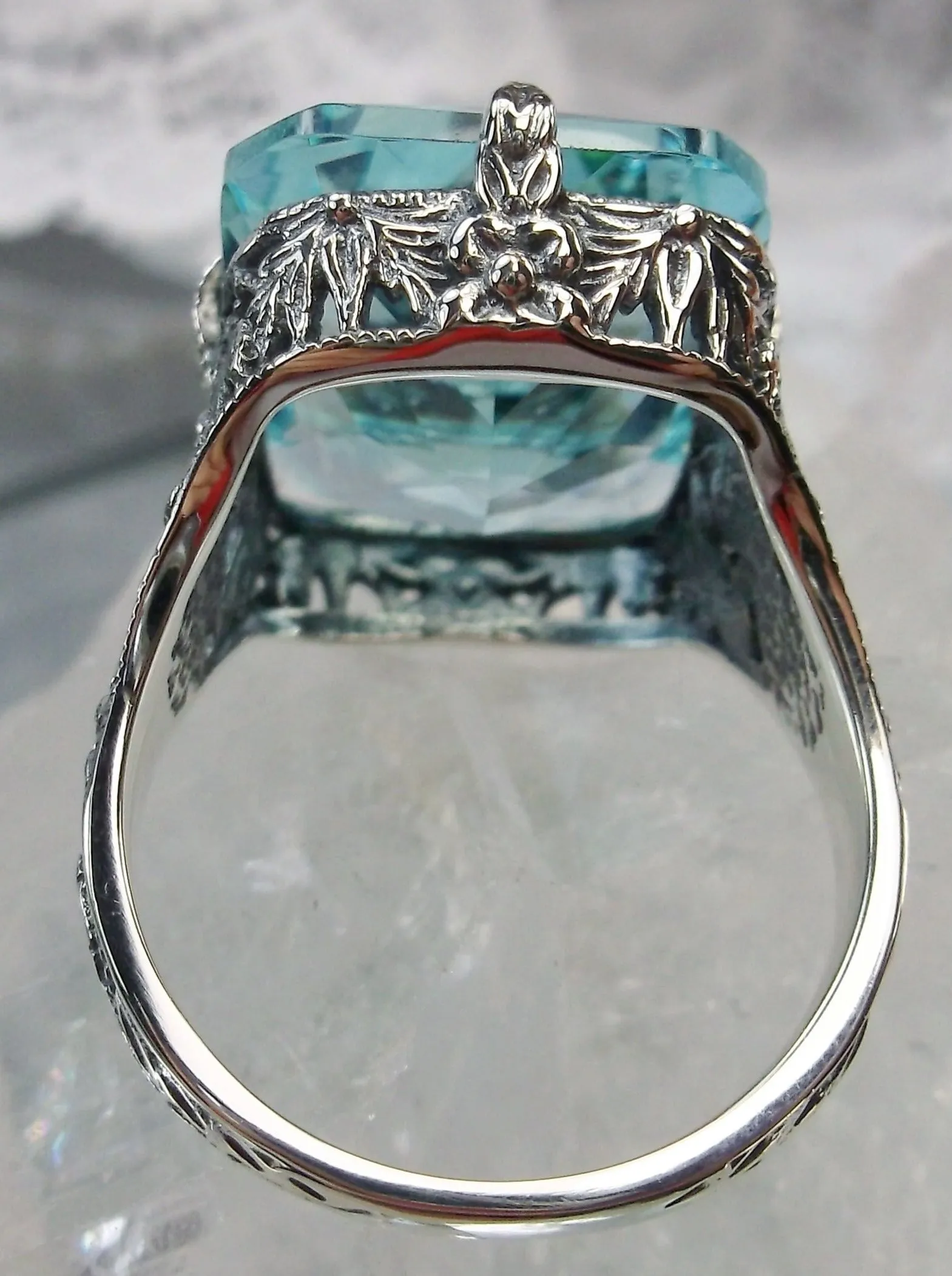 Aquamarine Ring, Vintage Jewelry #D202