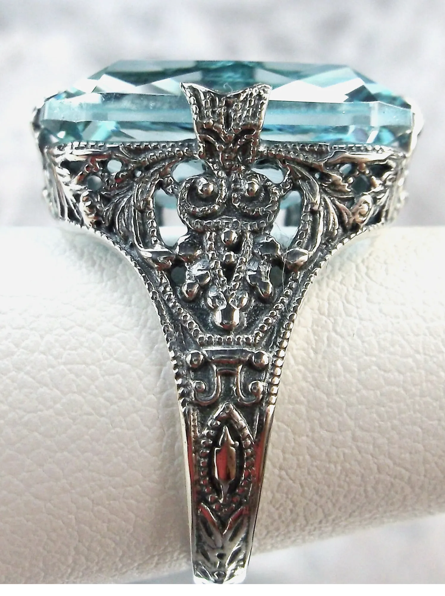 Aquamarine Ring, Vintage Jewelry #D202