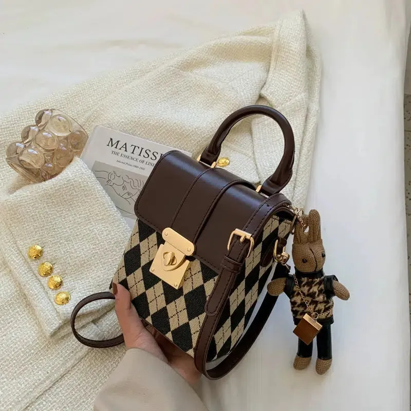 Argyle Pattern Lock Small Square Bag