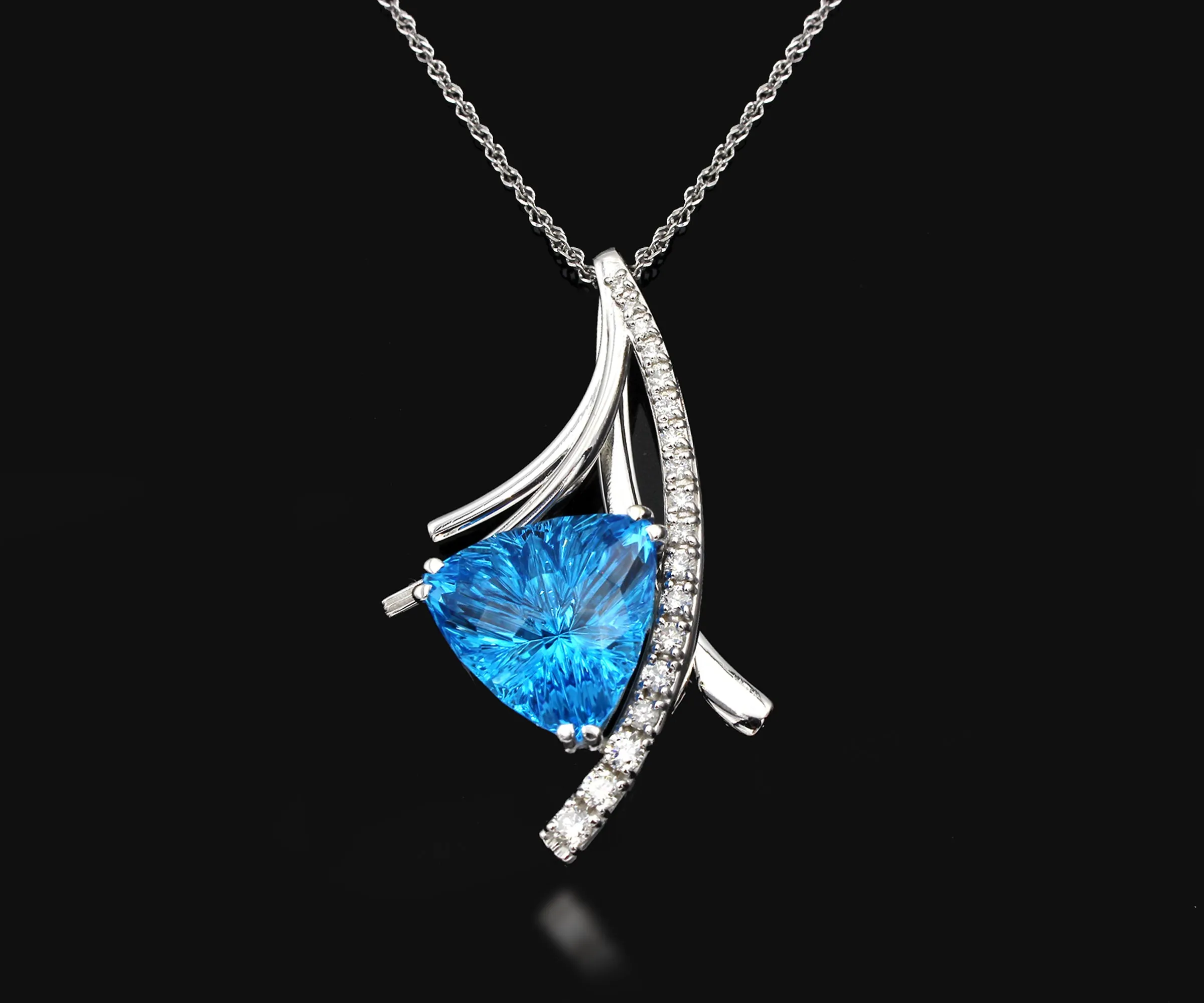 Artistic Modern Trillion Blue Topaz Diamond Necklace