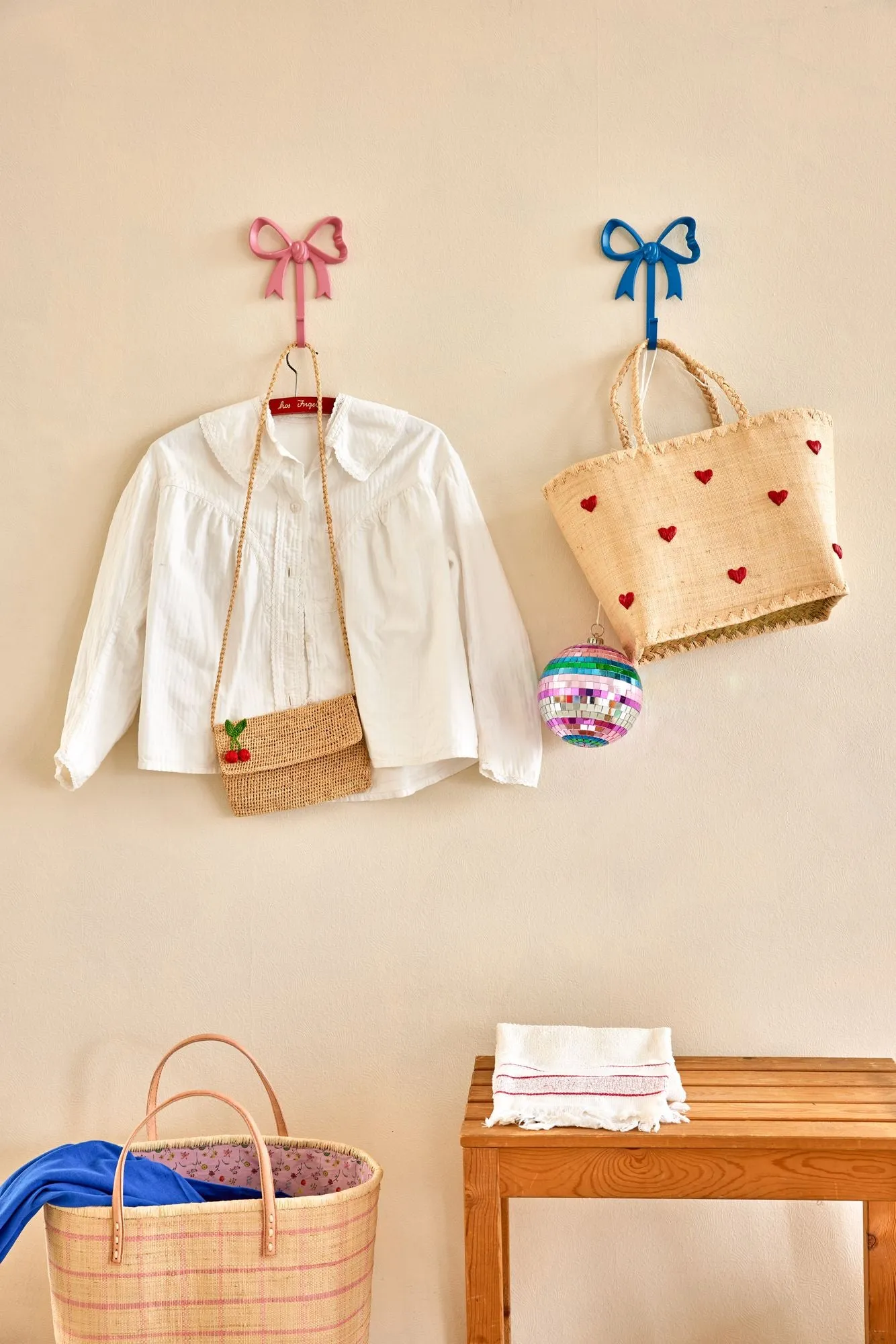 Bow Metal Hook - Pink