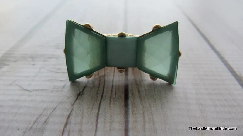 Bow Tie Stretch Ring (more colors)