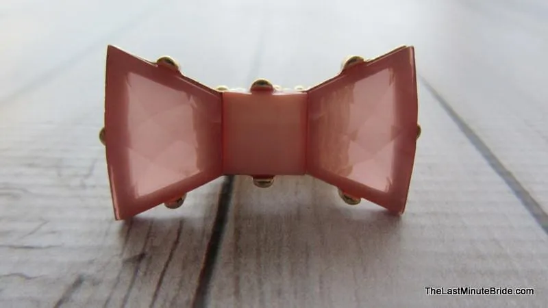 Bow Tie Stretch Ring (more colors)