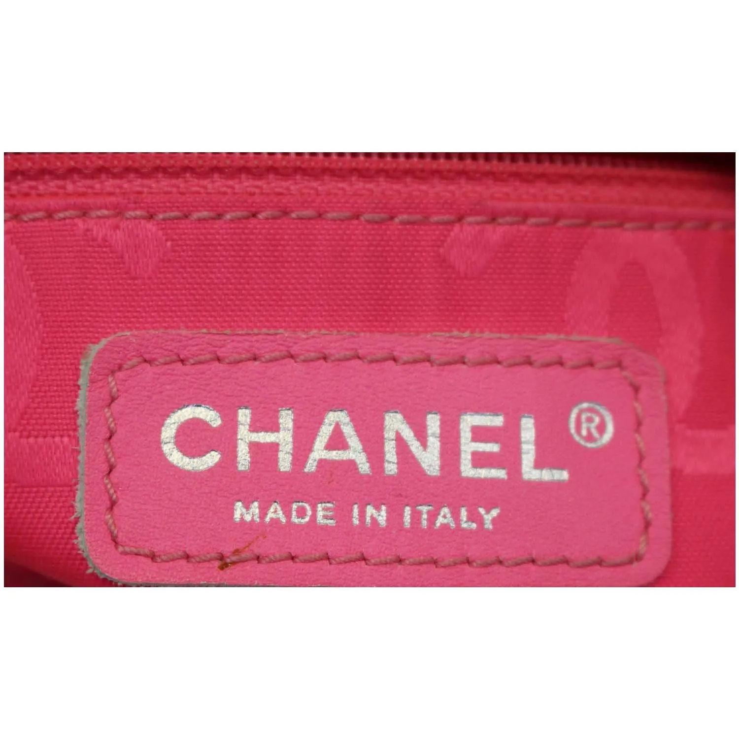CHANEL Cambon Flat Calfskin Leather Messenger Crossbody Bag Black