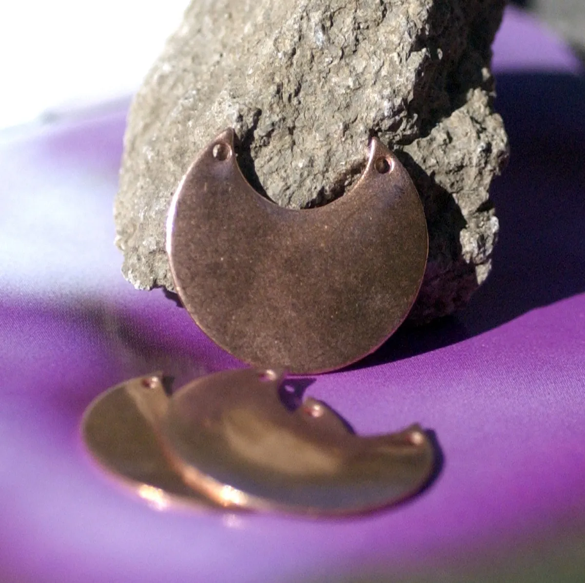 Circle Cutout Earring Piece Lotus Pattern Blanks Cutout for Enameling Stamping Texturing Variety of Metals