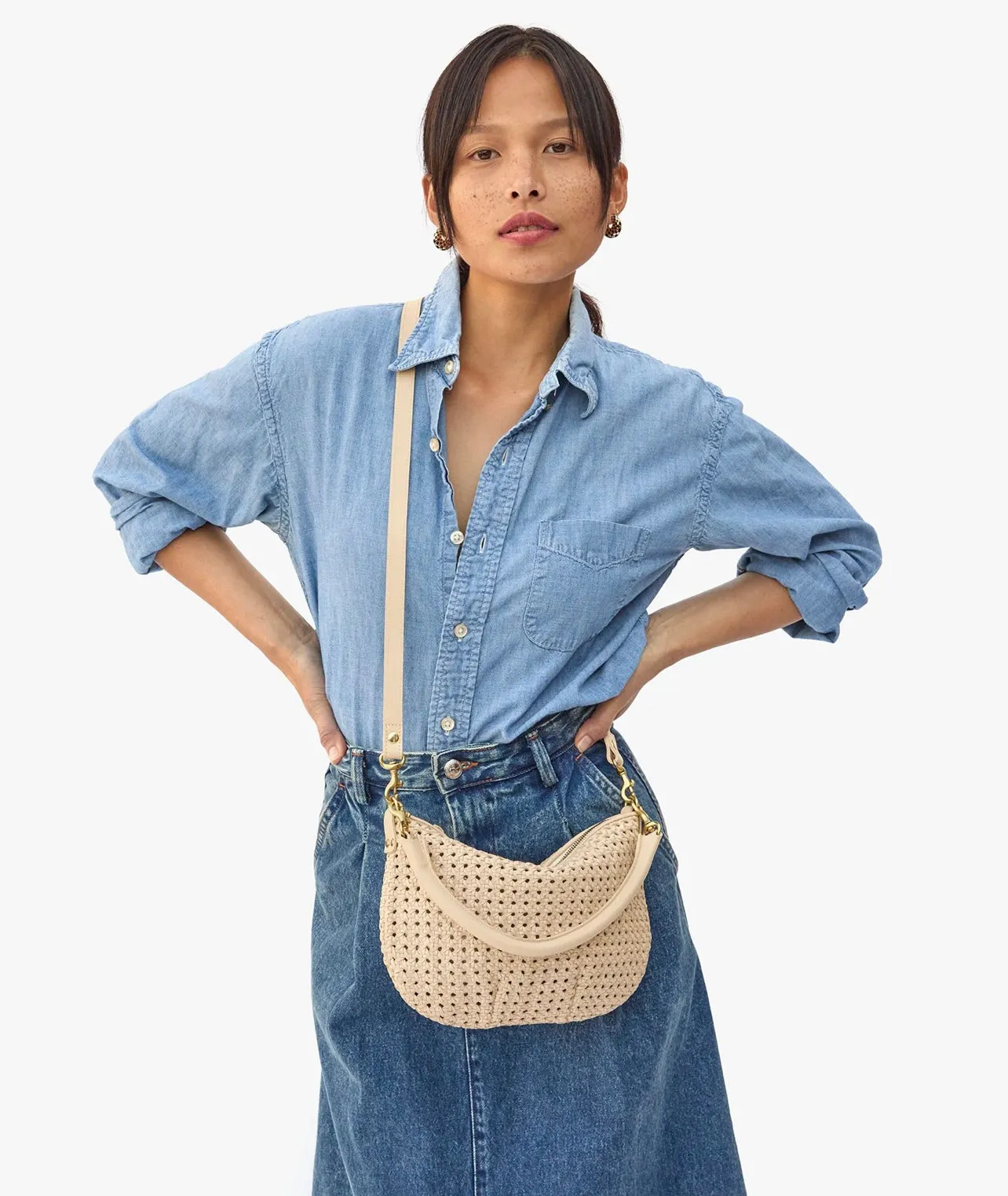 Clare V. Petit Moyen Messenger Cream Rattan