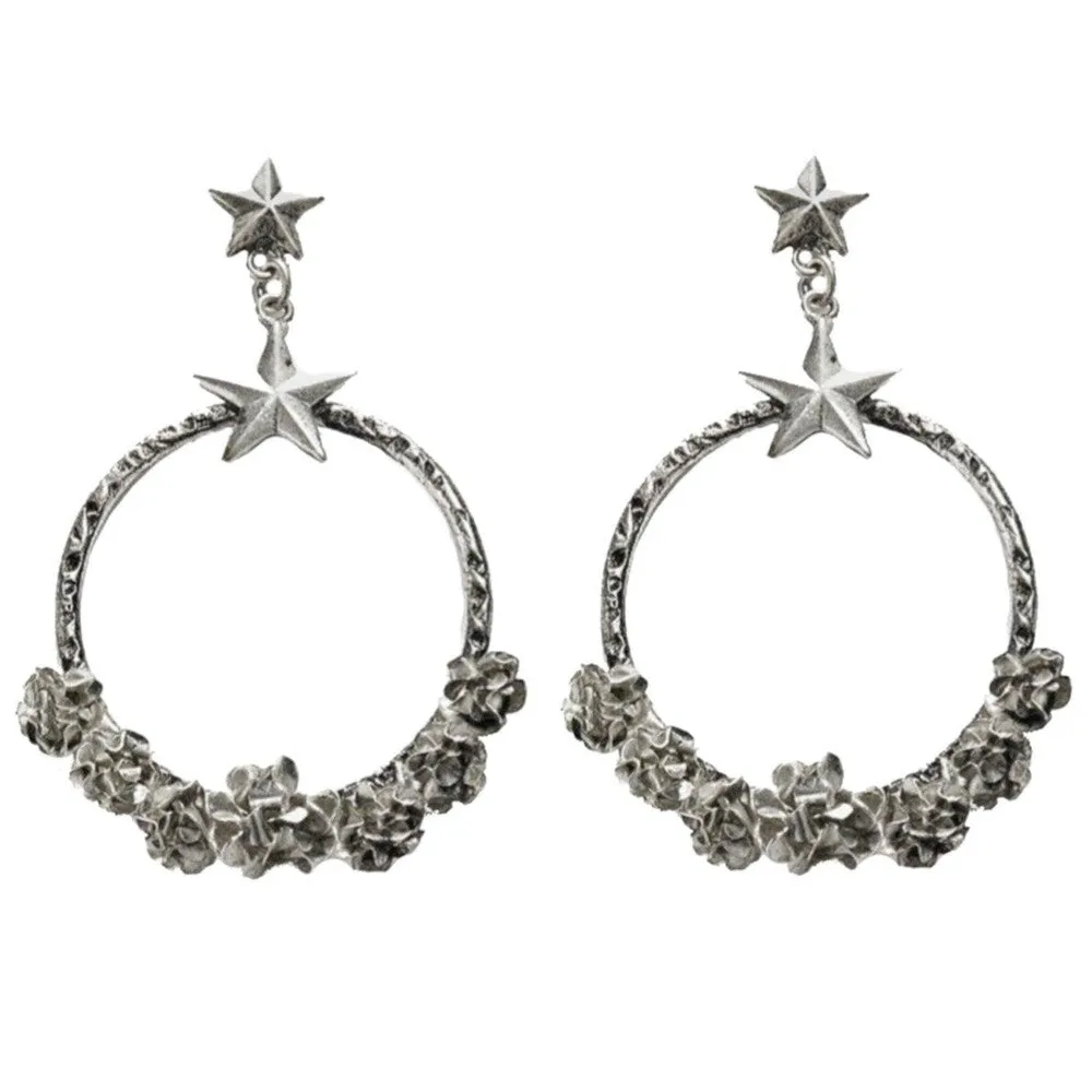 Coronation Circle Post Earrings