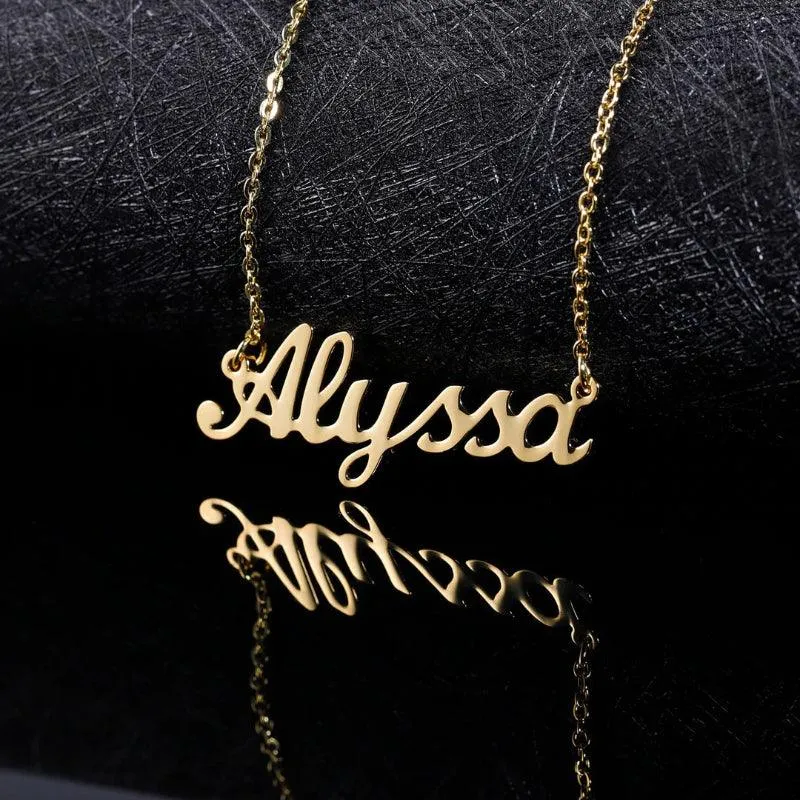 Custom Name Necklace Gift – Personalized Jewelry Keepsake
