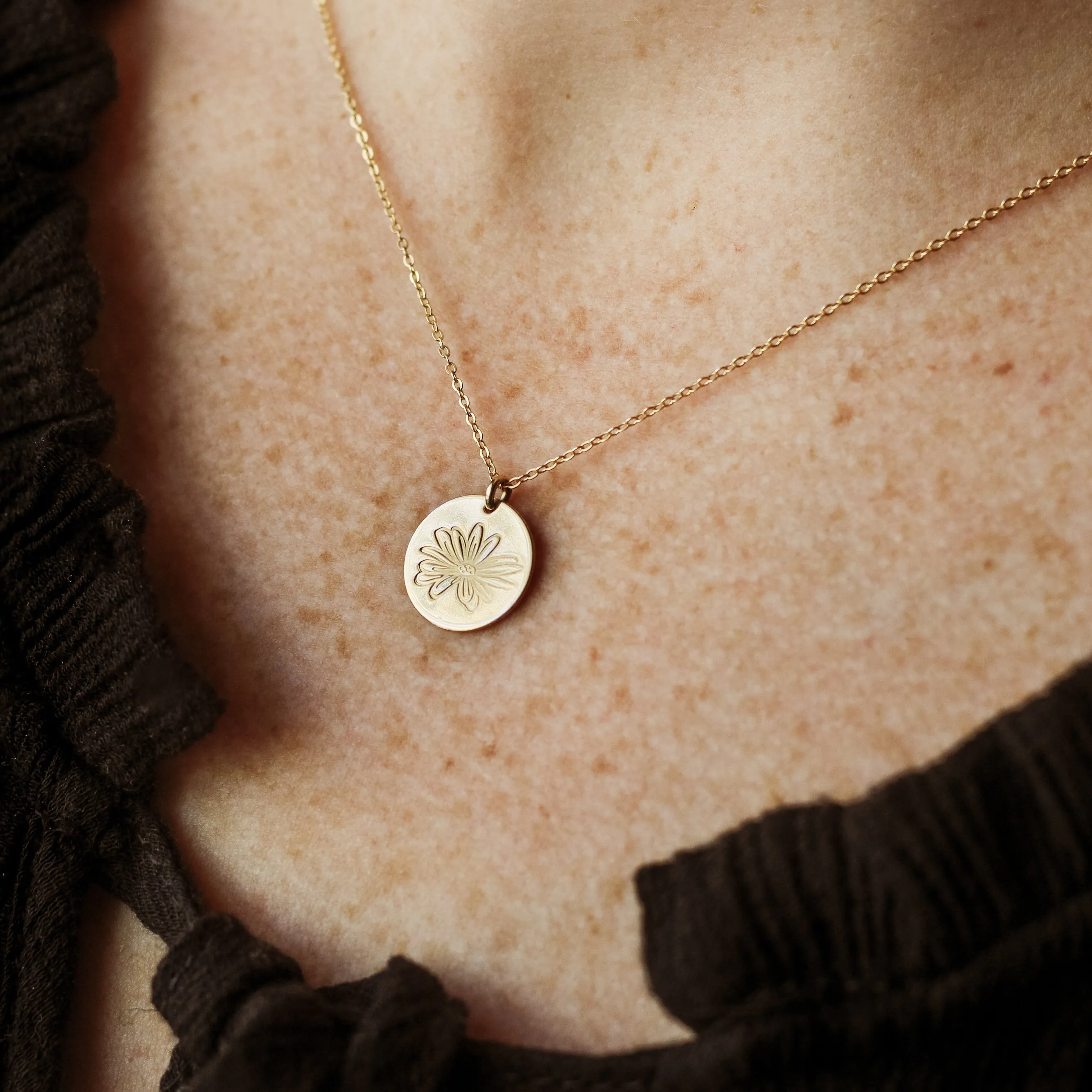 Daisy Necklace
