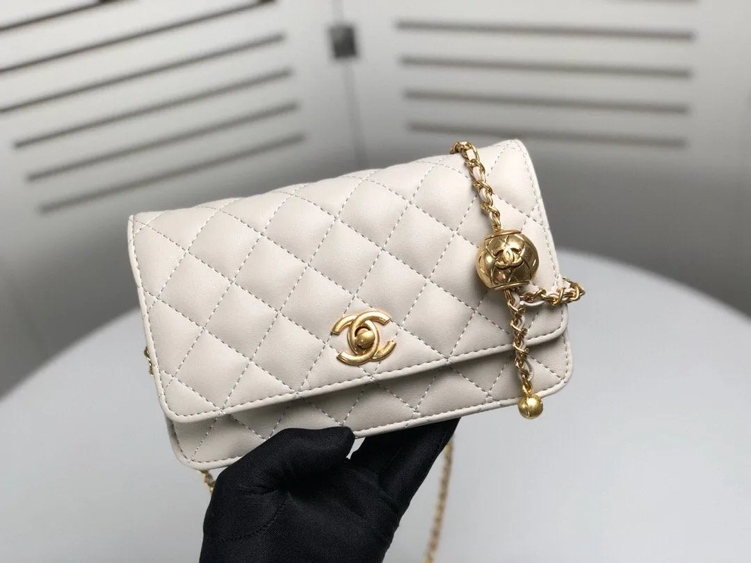 Designer bags by Chanel 078