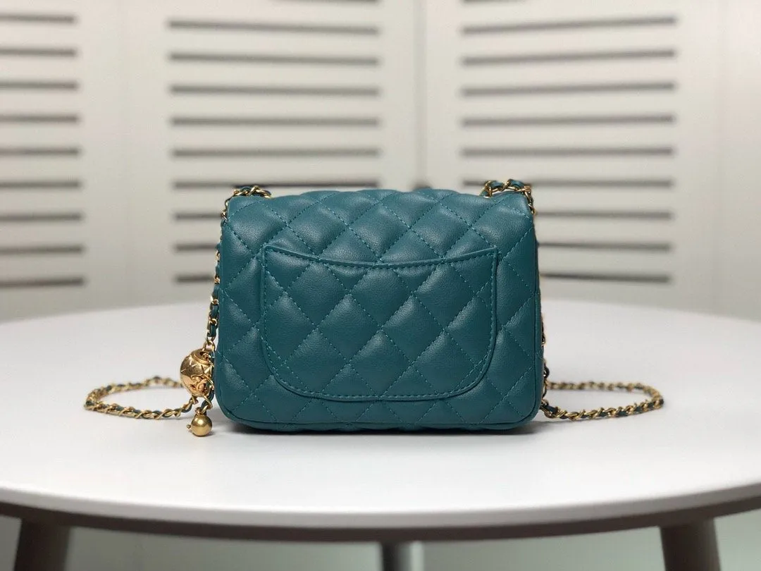 Designer bags by Chanel 114