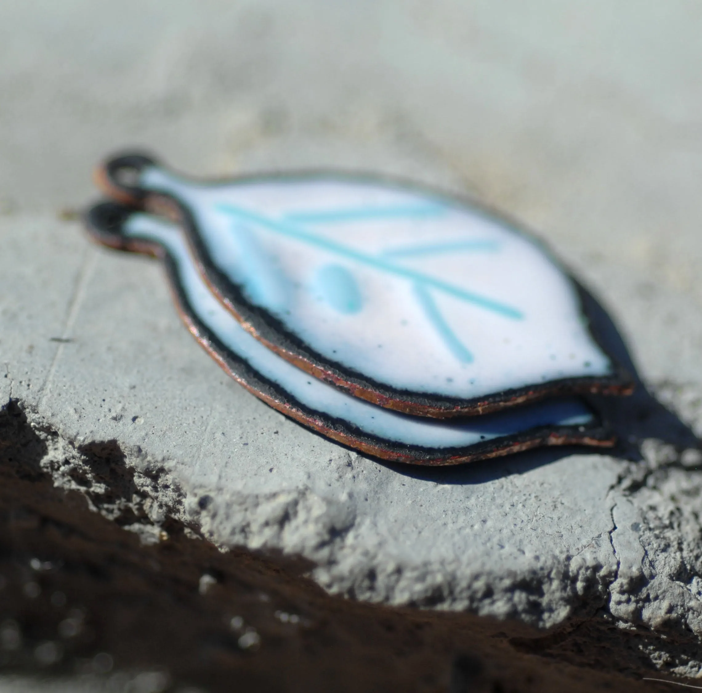 Enameled Finding - Earring Pair white and rose