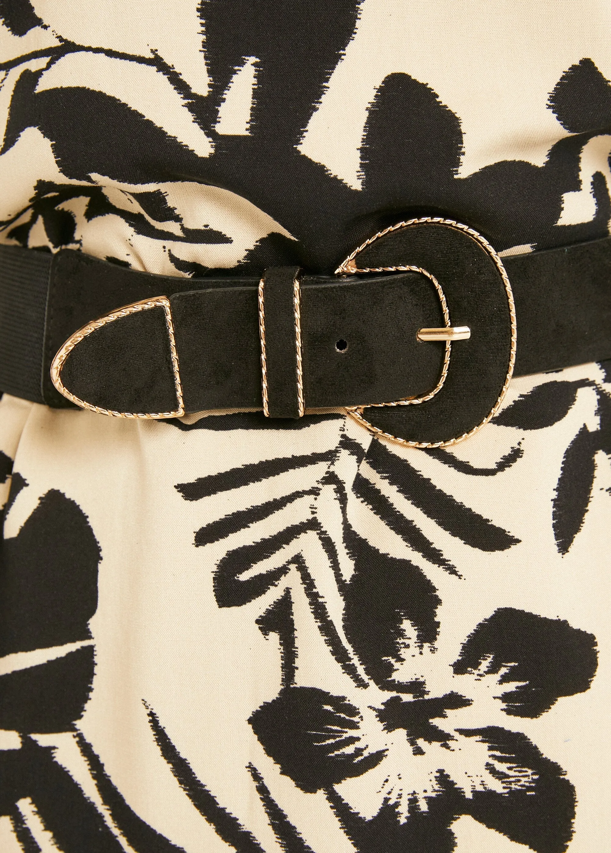 Fancy buckle stretch belt