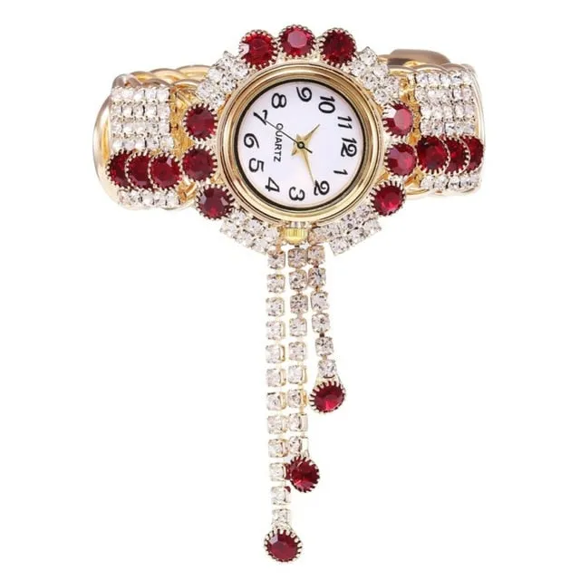 FashionNew Ladies Quartz Watch Exquisite Full Diamond Pendant Gemstone Watch New Simple Ladies Personality Compact Women Watches