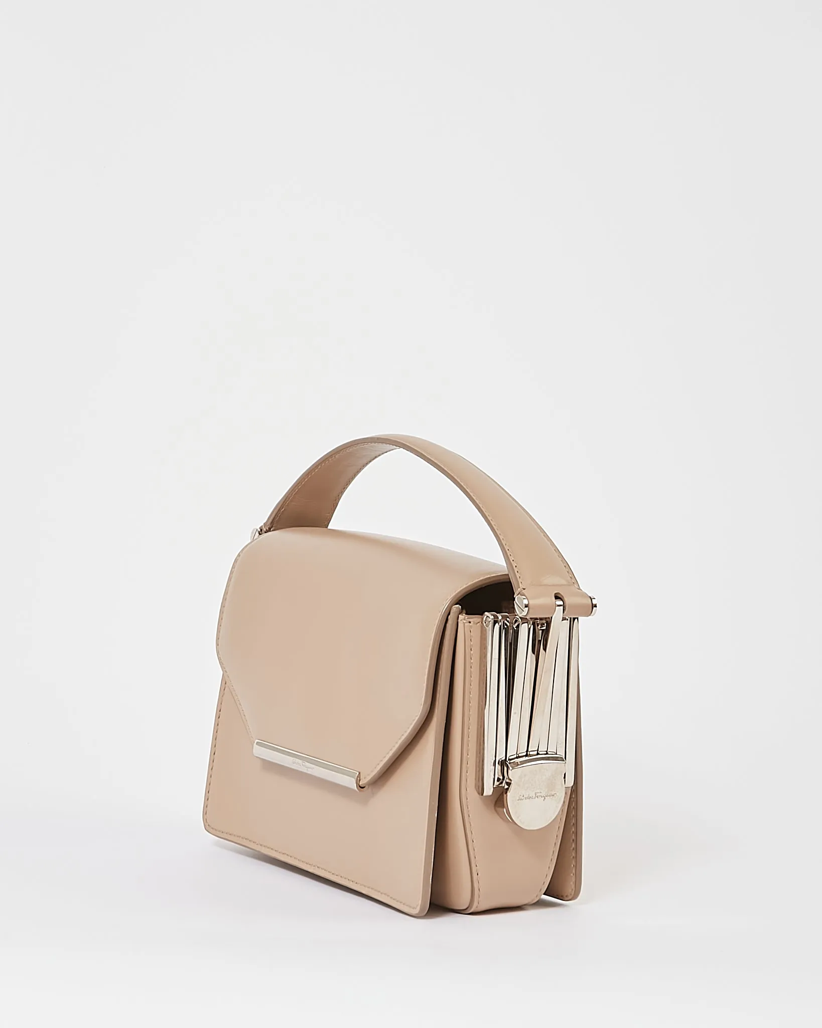 Ferragamo Taupe Smooth Leather Shoulder Bag