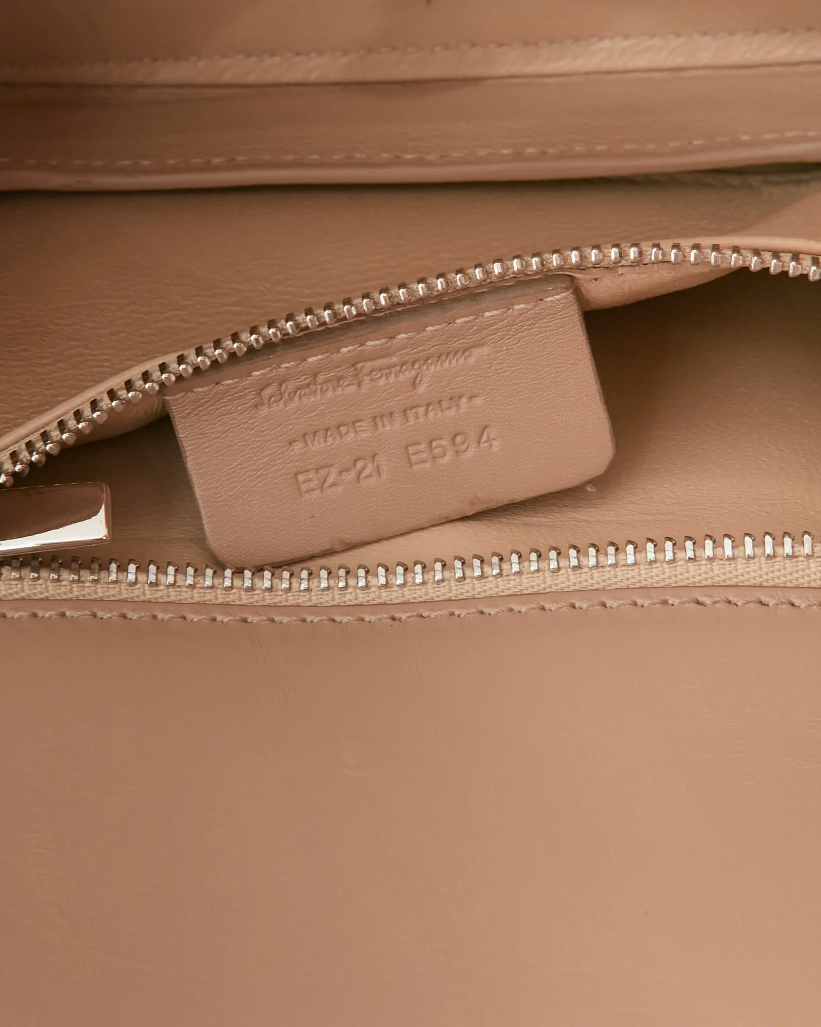 Ferragamo Taupe Smooth Leather Shoulder Bag