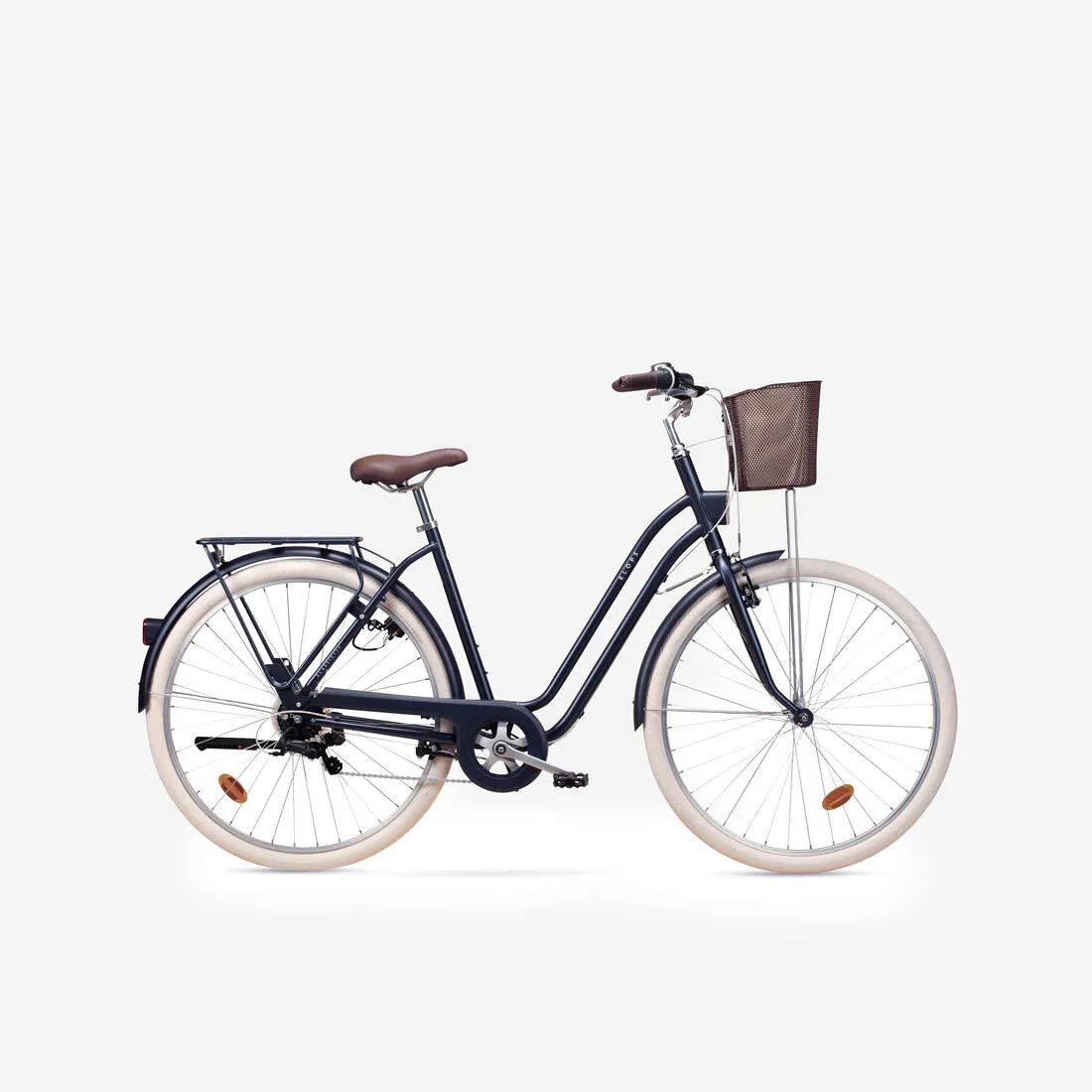 Fully-equipped, 6-speed low frame city bike