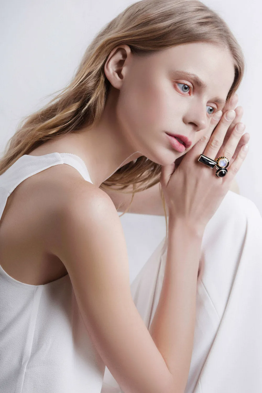 GEO BLACK MOONSTONE RING