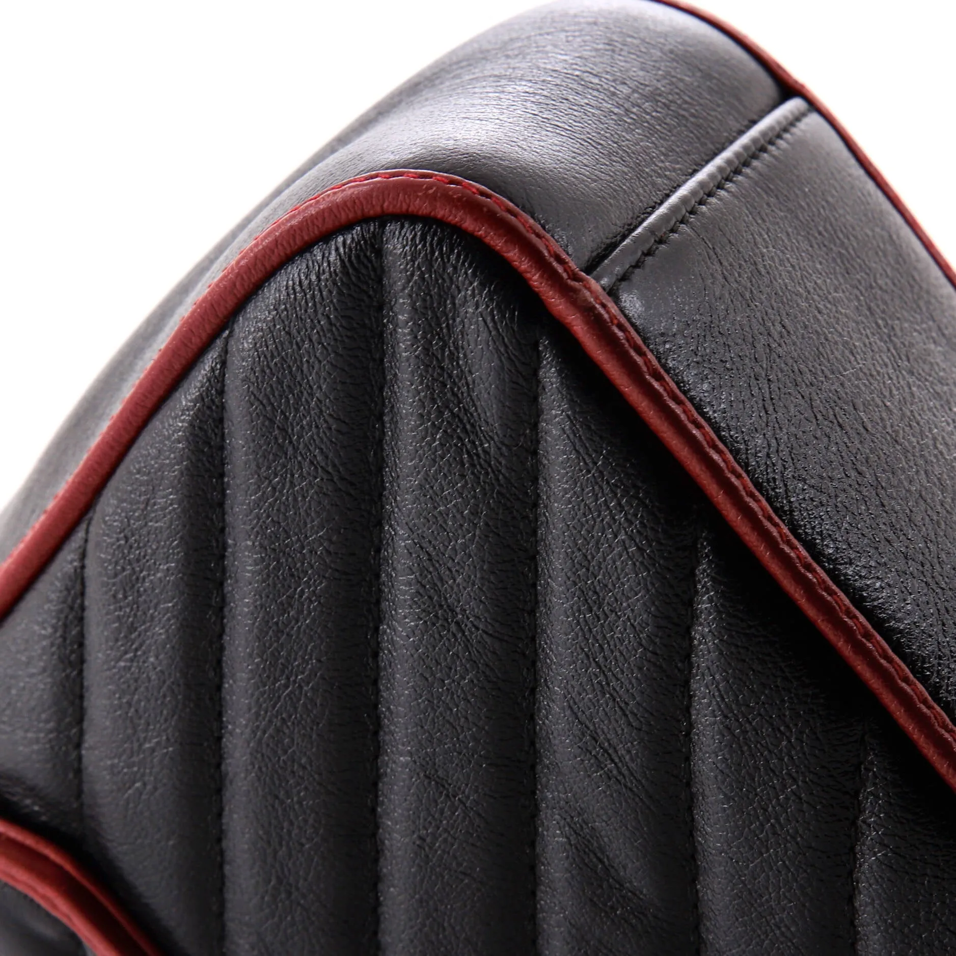 GG Marmont Top Handle Flap Bag Diagonal Quilted Leather Mini