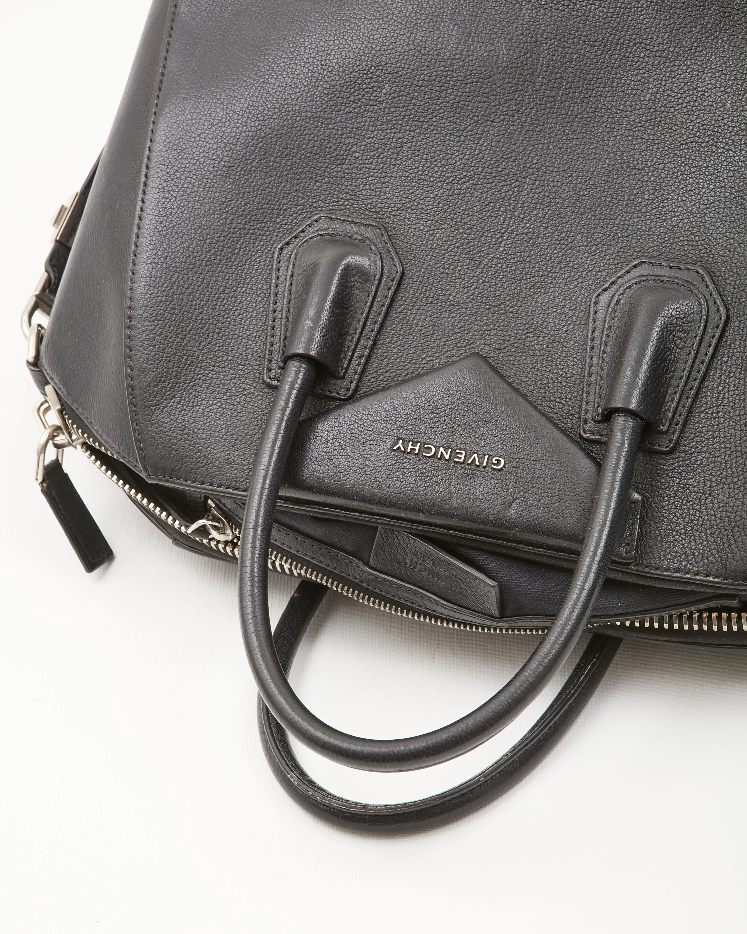 Givenchy Black Grained Leather Medium Antigona Bag