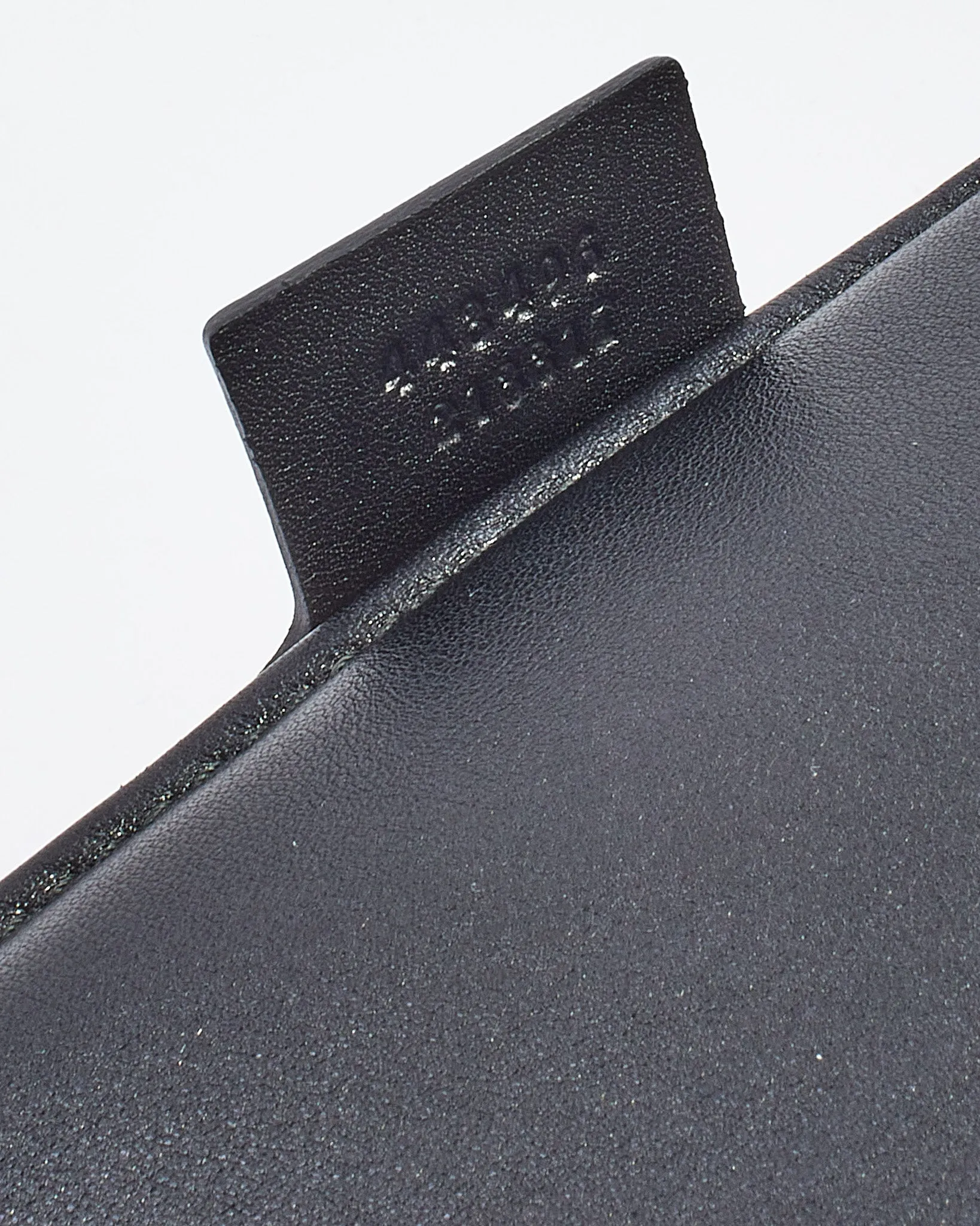 Gucci Black Matelassé Leather Medium GG Marmont Shoulder Bag