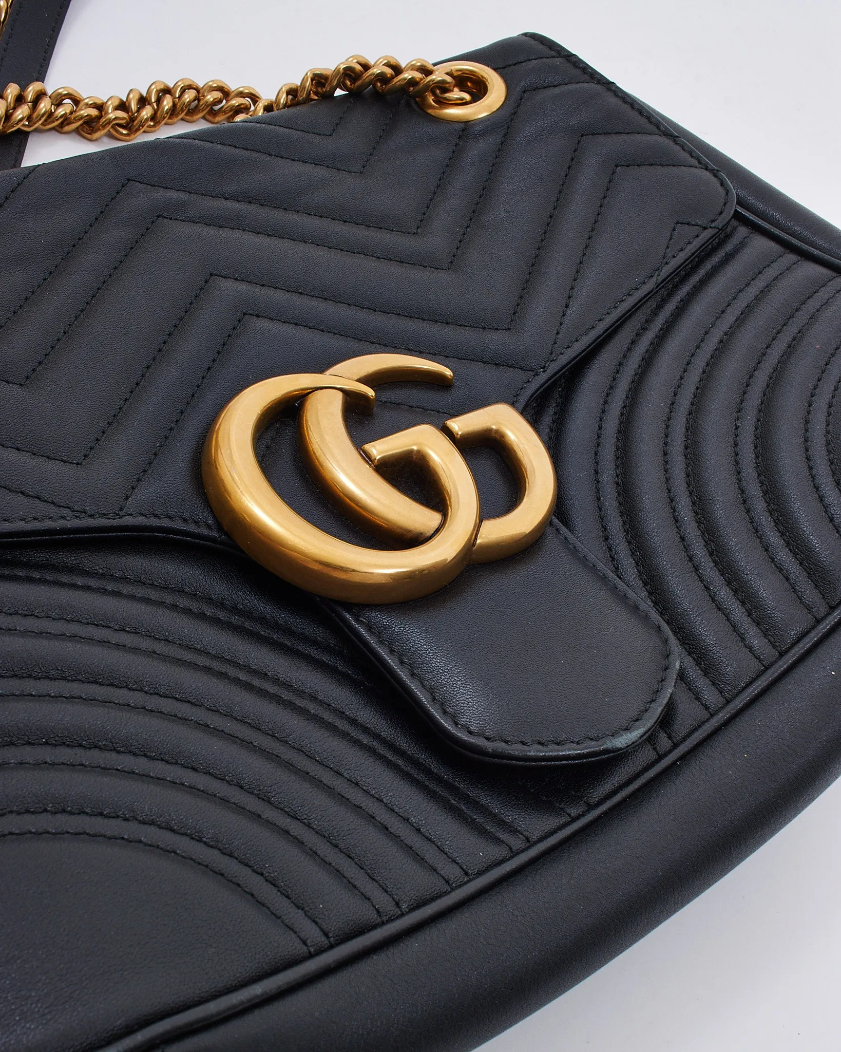 Gucci Black Matelassé Leather Medium GG Marmont Shoulder Bag