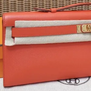 Hermès Kelly Cut Capucine Swift Gold Hardware GHW