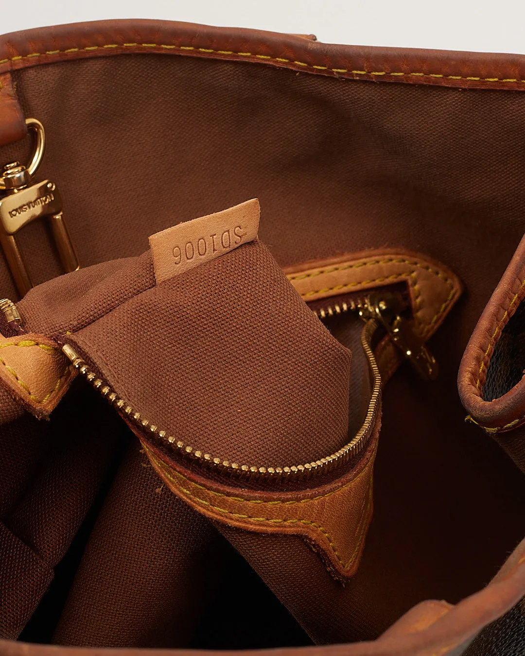 Louis Vuitton Monogram Canvas Batignolles Horizontal Bag