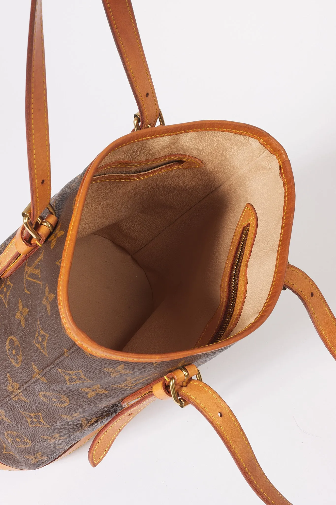 Louis Vuitton Monogram Canvas Marais Bucket Bag