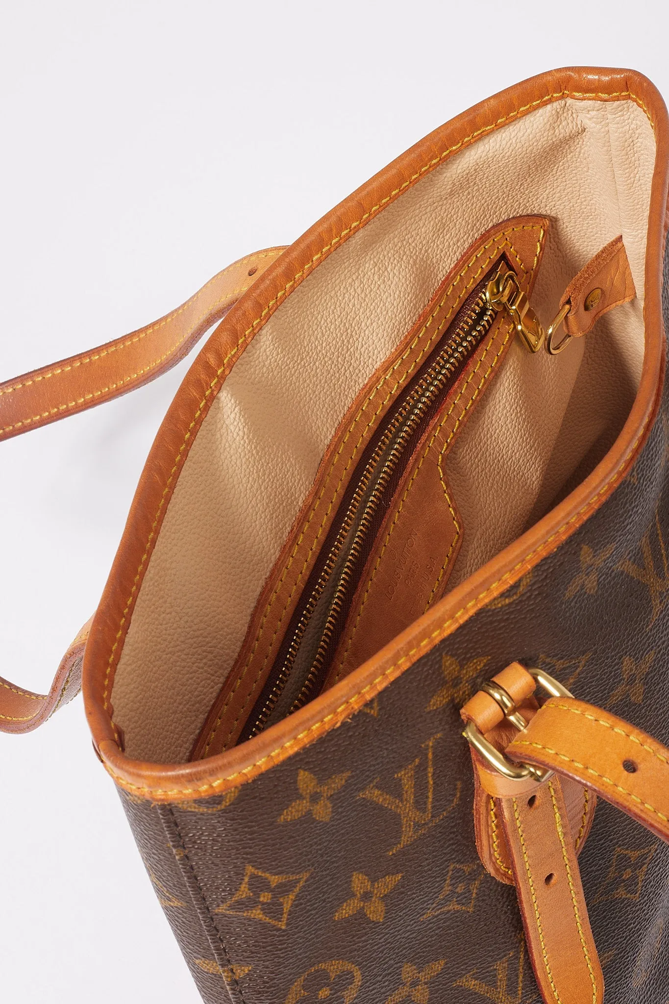 Louis Vuitton Monogram Canvas Marais Bucket Bag