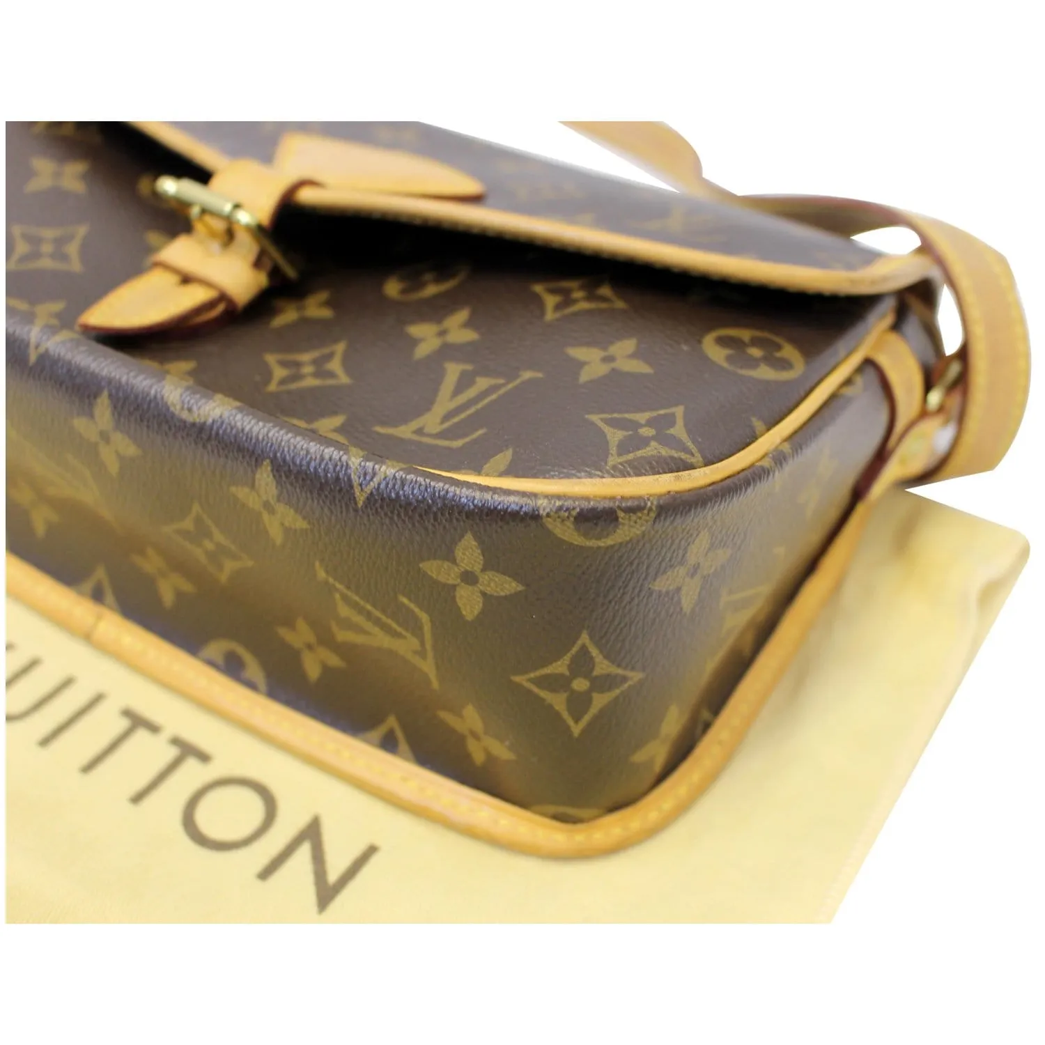 LOUIS VUITTON Sologne Monogram Canvas Shoulder Crossbody Bag Brown