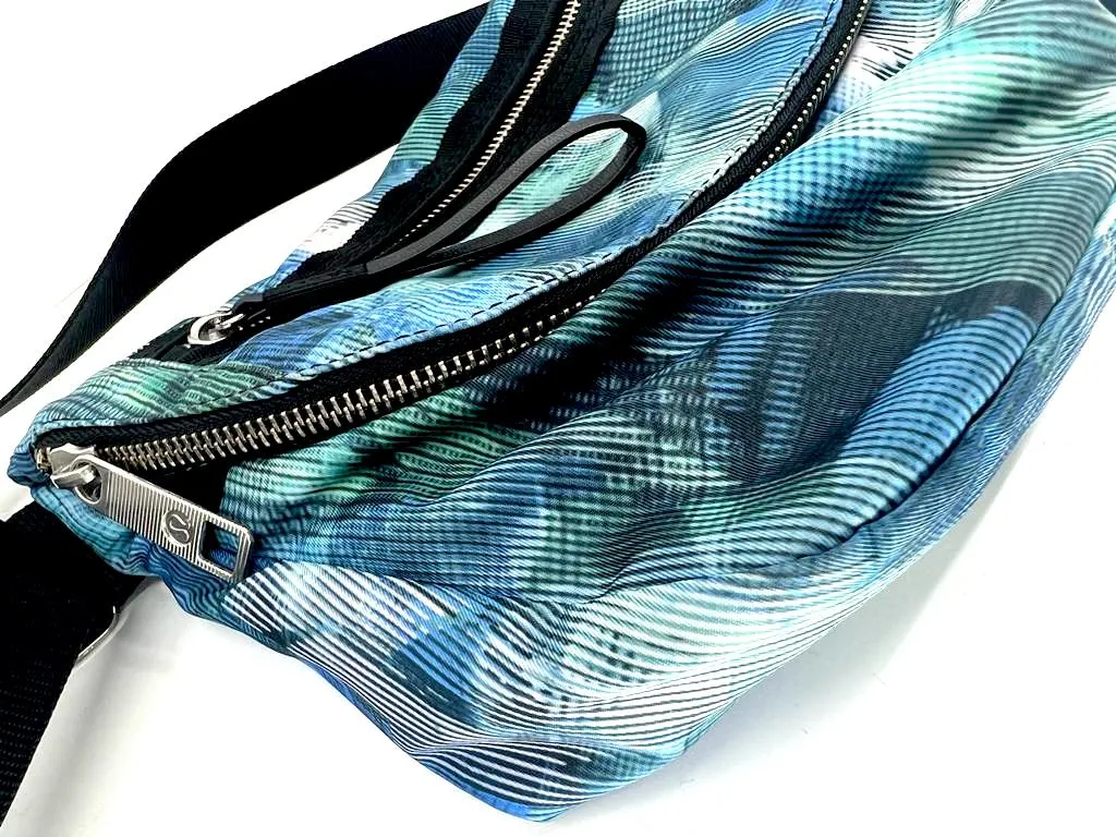 LULULEMON FESTIVAL BAG II SUN DAZED MULTI BLUE