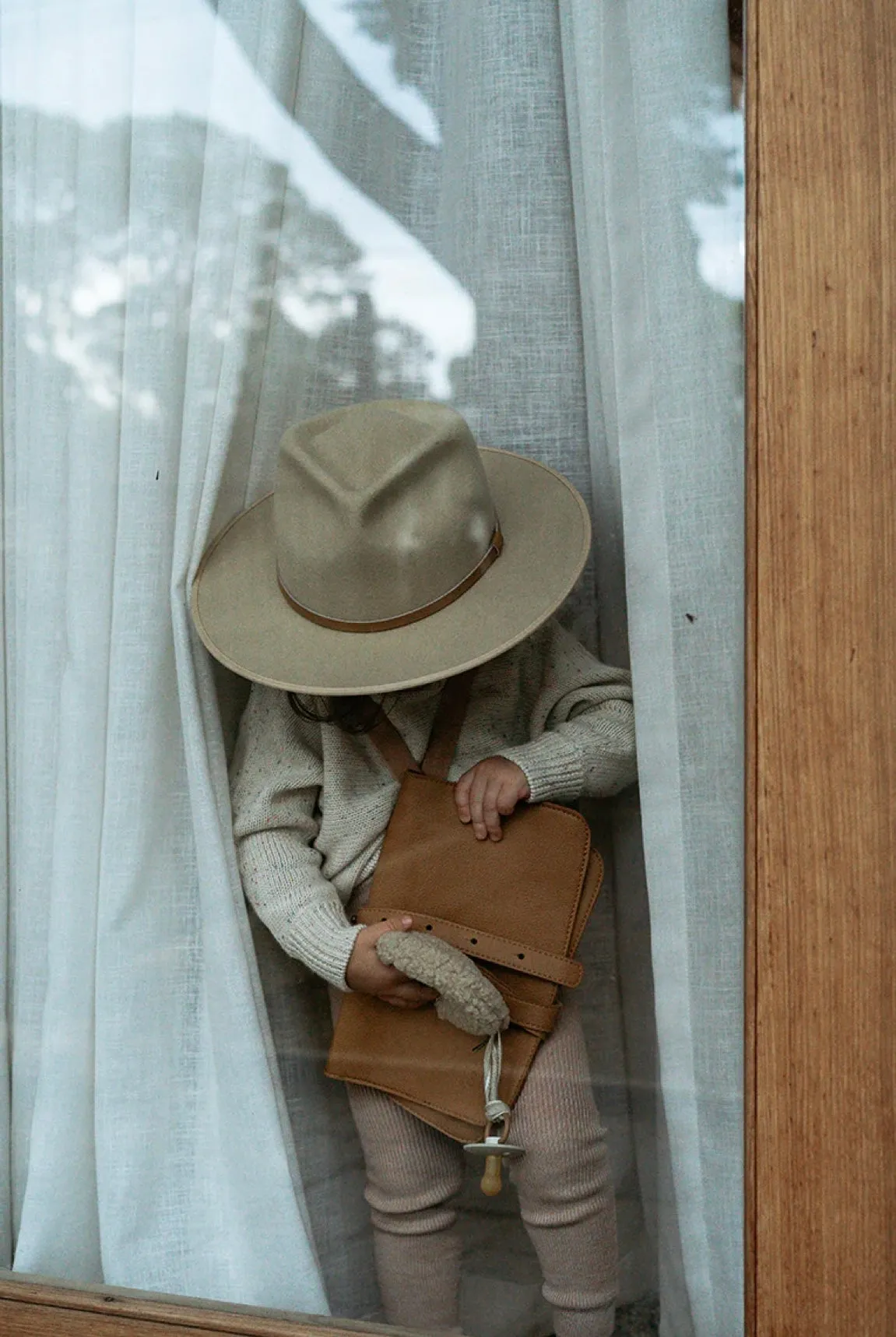 Nappy Wallet Tan | Baisik