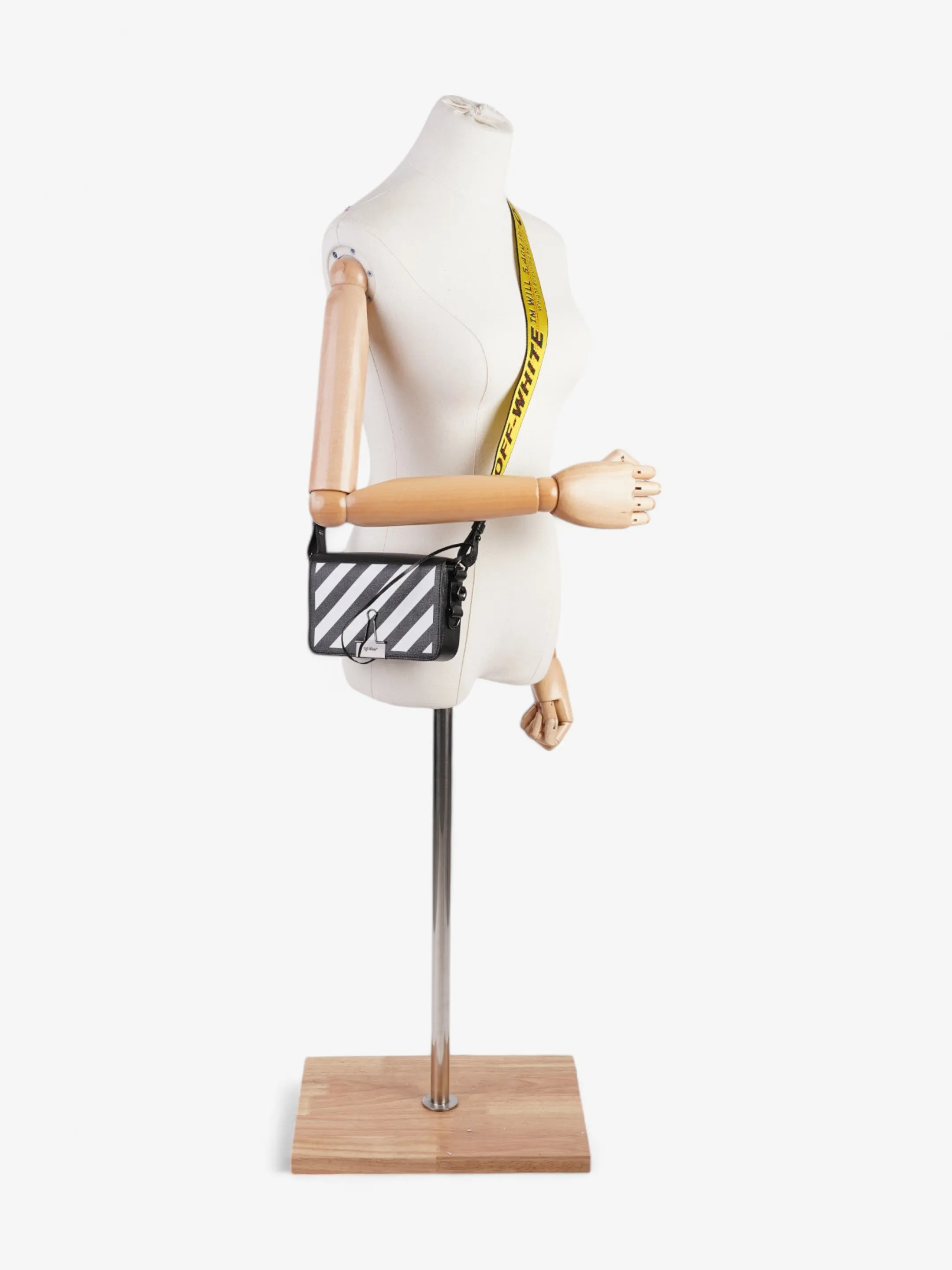 Off White Binder Clip Flap Diagonal Black / White Leather Mini