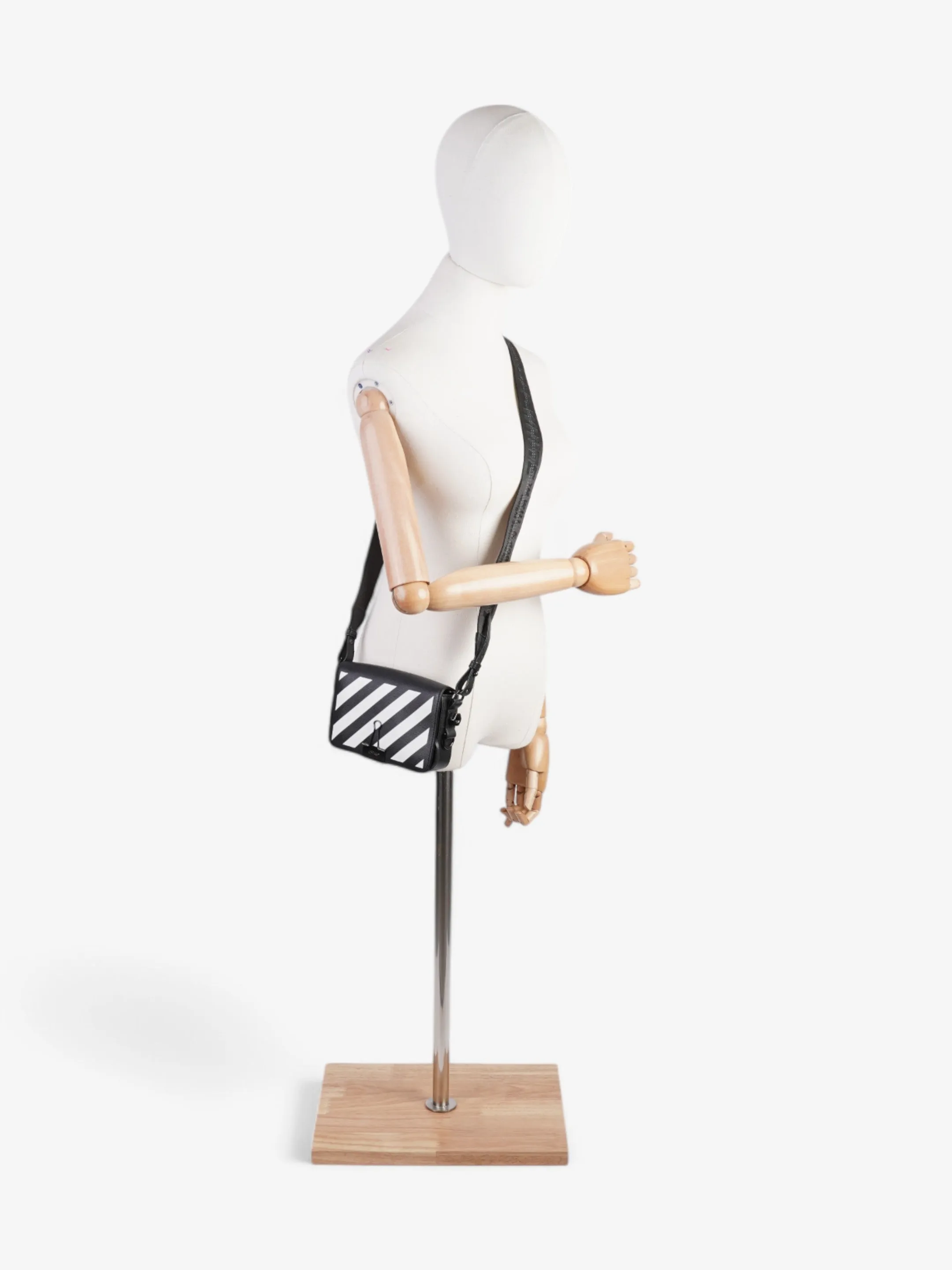 Off White Diagonal Flap Bag Black / White Leather Mini