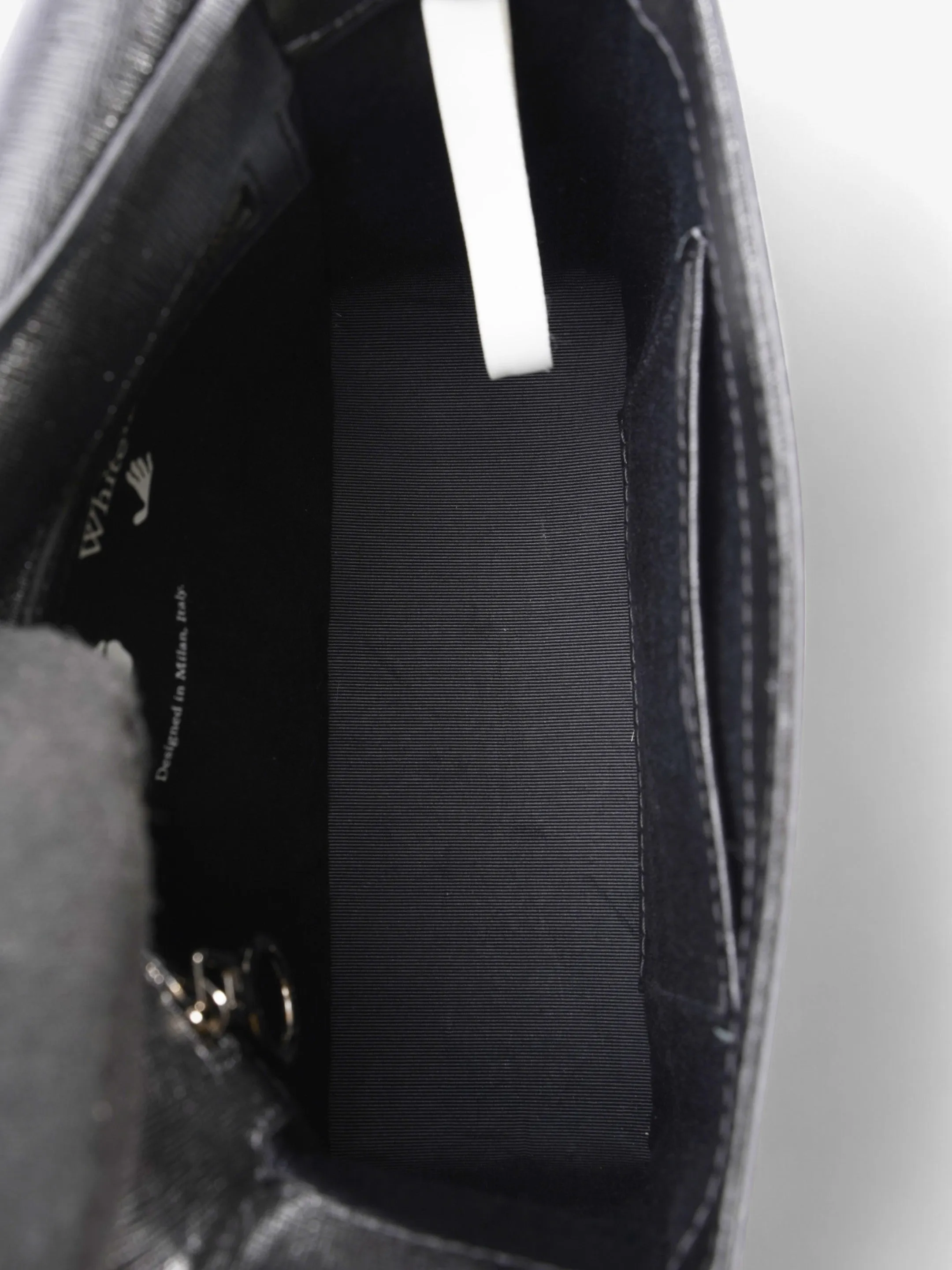 Off White Diagonal Flap Bag Black / White Leather
