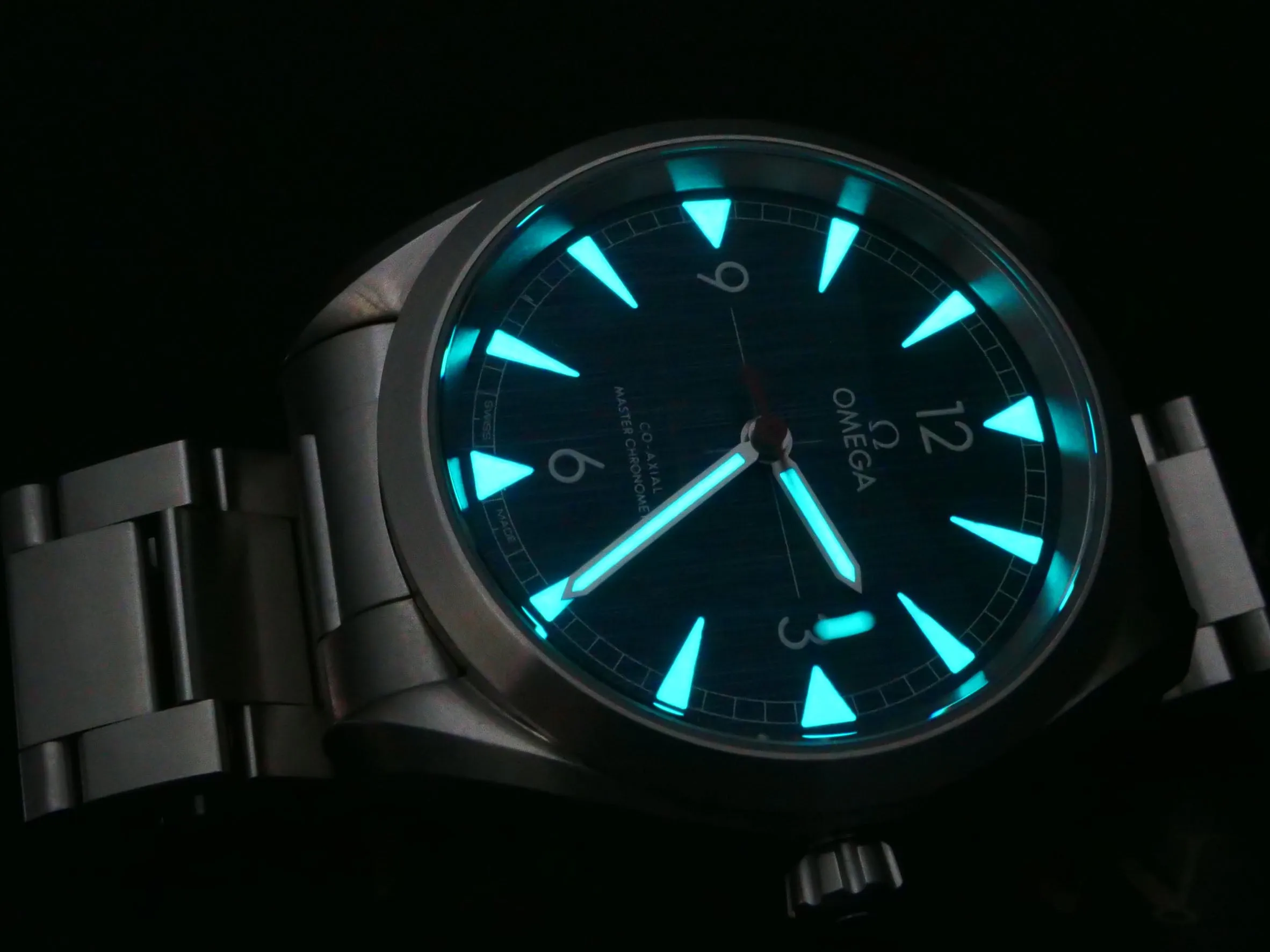 Omega Railmaster Master Chronometer