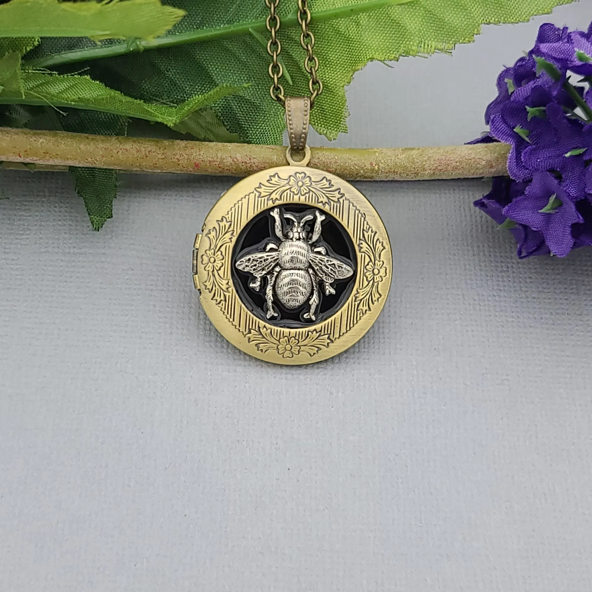 Ox Brass Round Silver Bee   Photo Locket Vintage Jewelry Gift  Locket Necklace.
