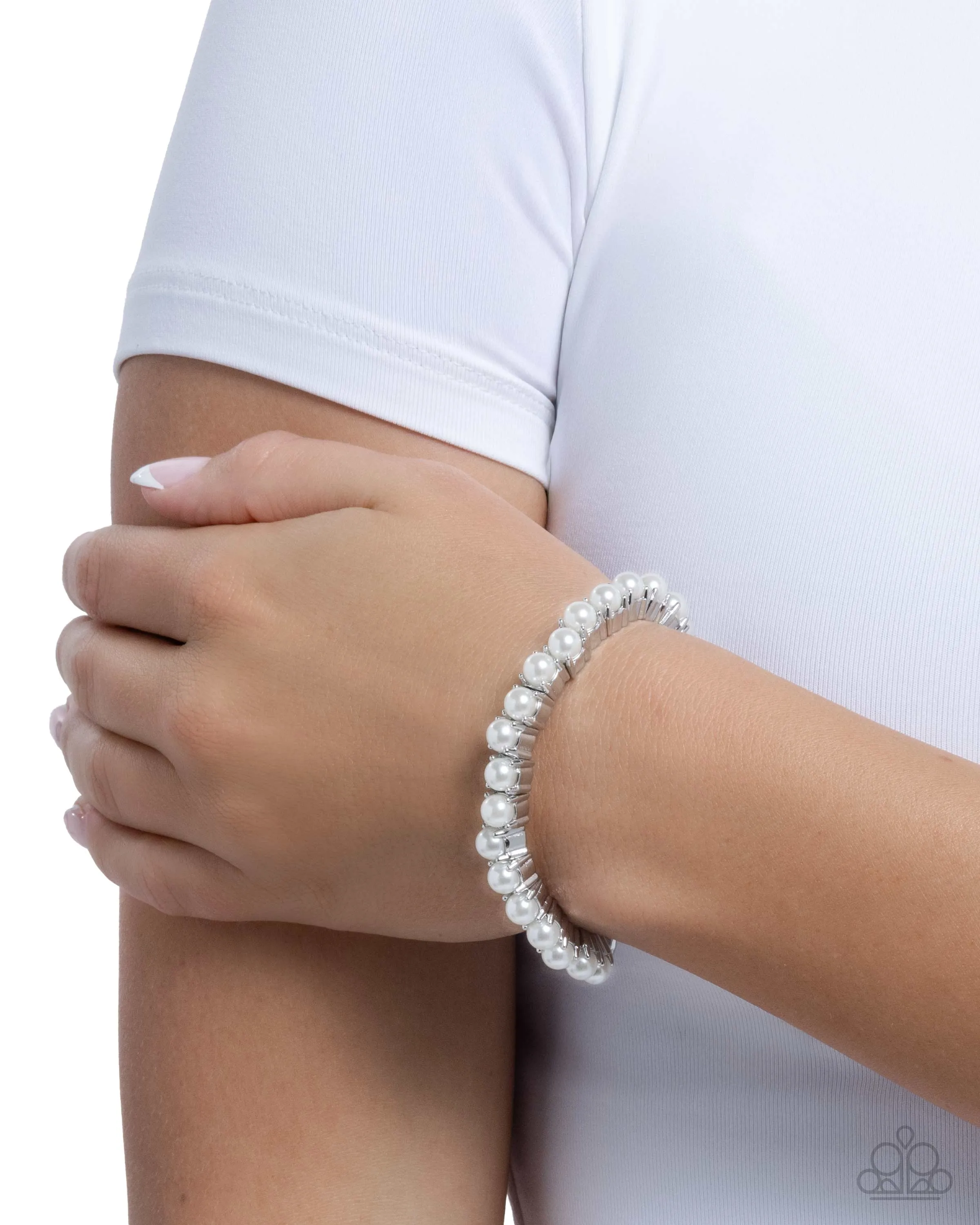 Paparazzi Principal Pearls - White