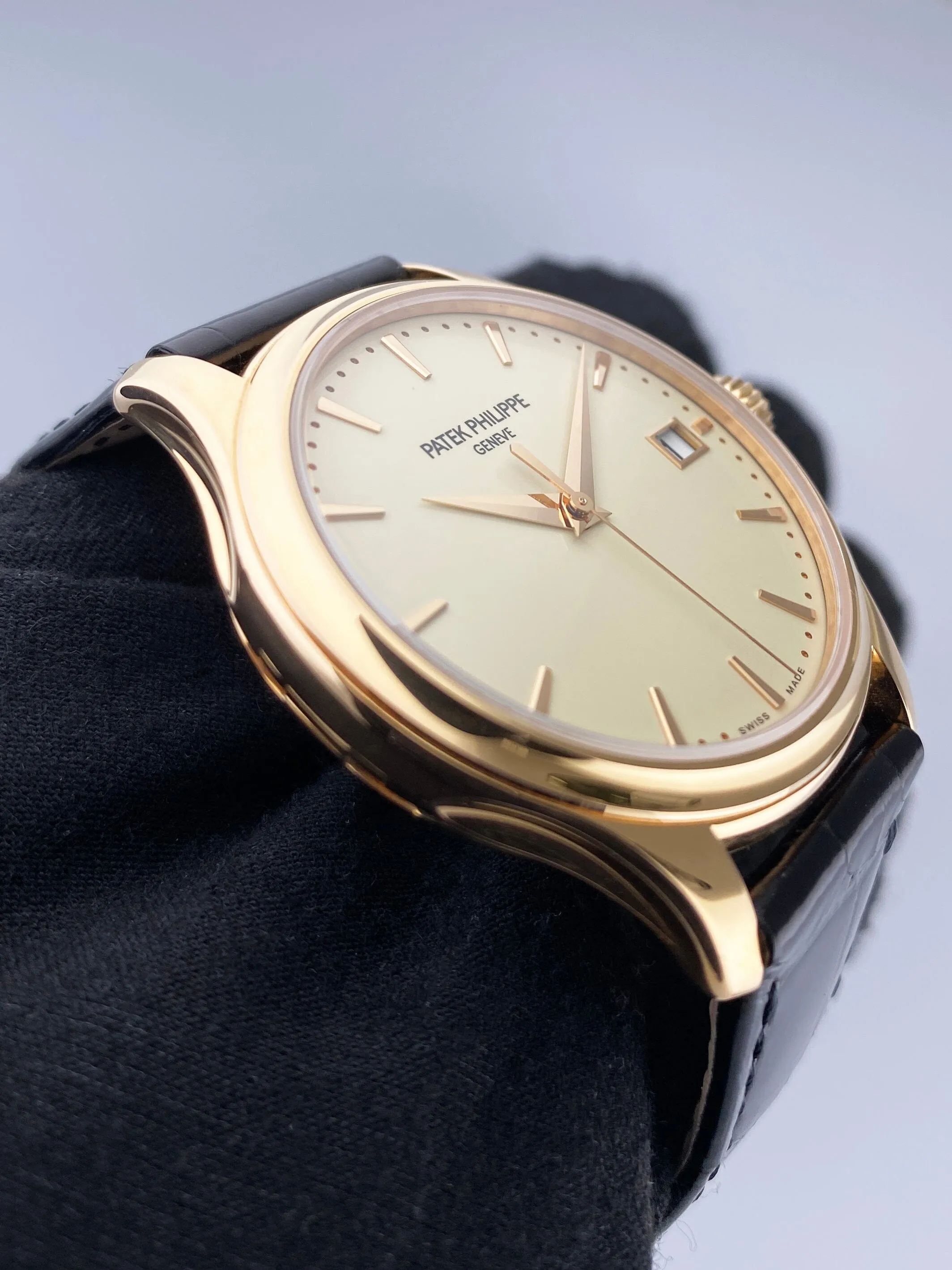 Patek Philippe Calatrava 5227J Ivory Dial 18K Yellow Gold Mens Watch Box Papers