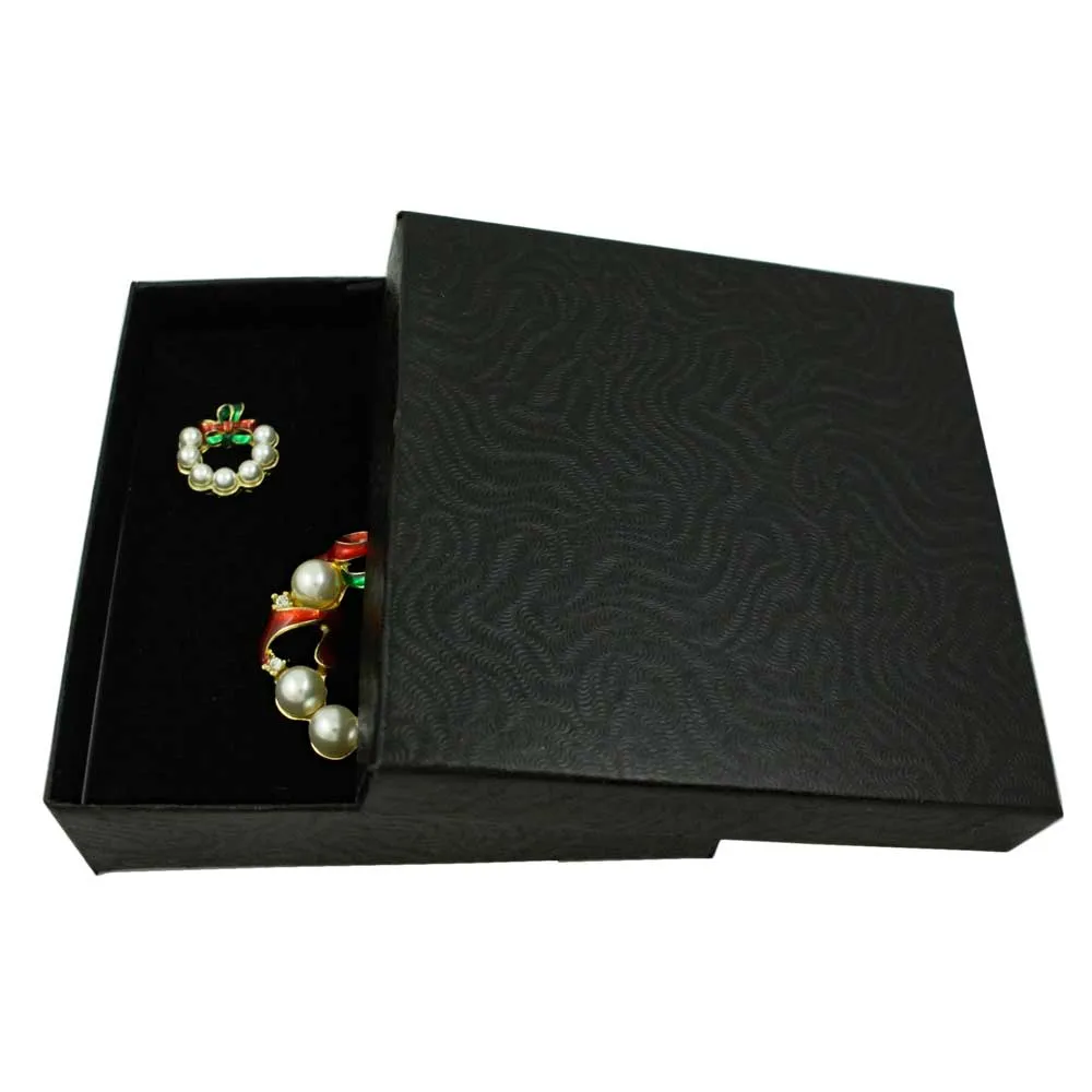 Pearl Christmas Wreath Brooch and Earring Boxed Gift Set - XP113BS